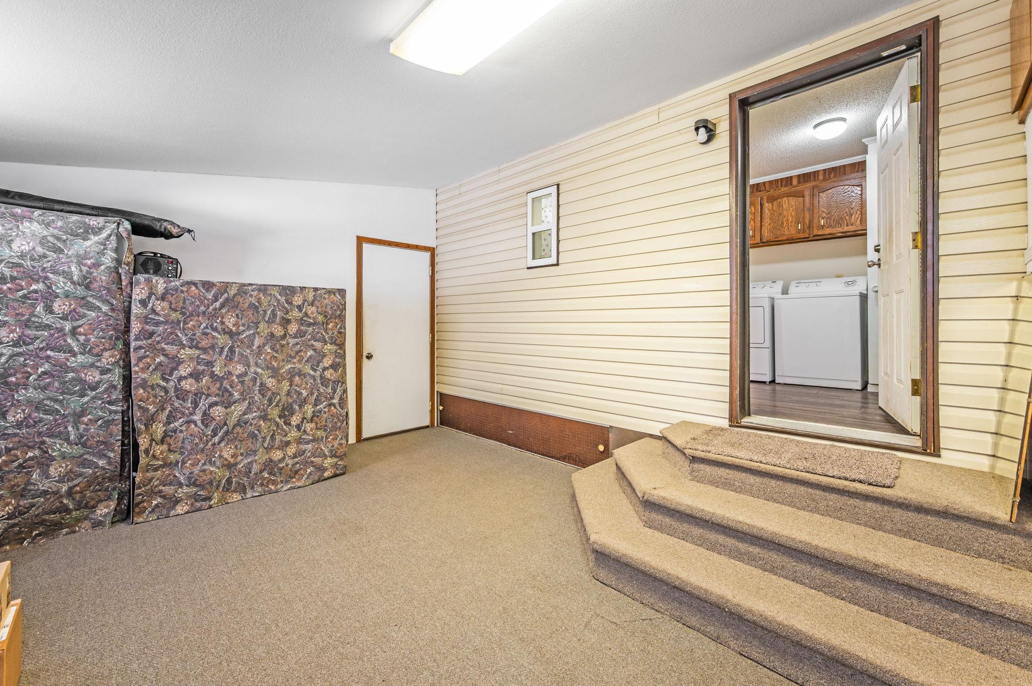 1734 40th Street Property Photo 10