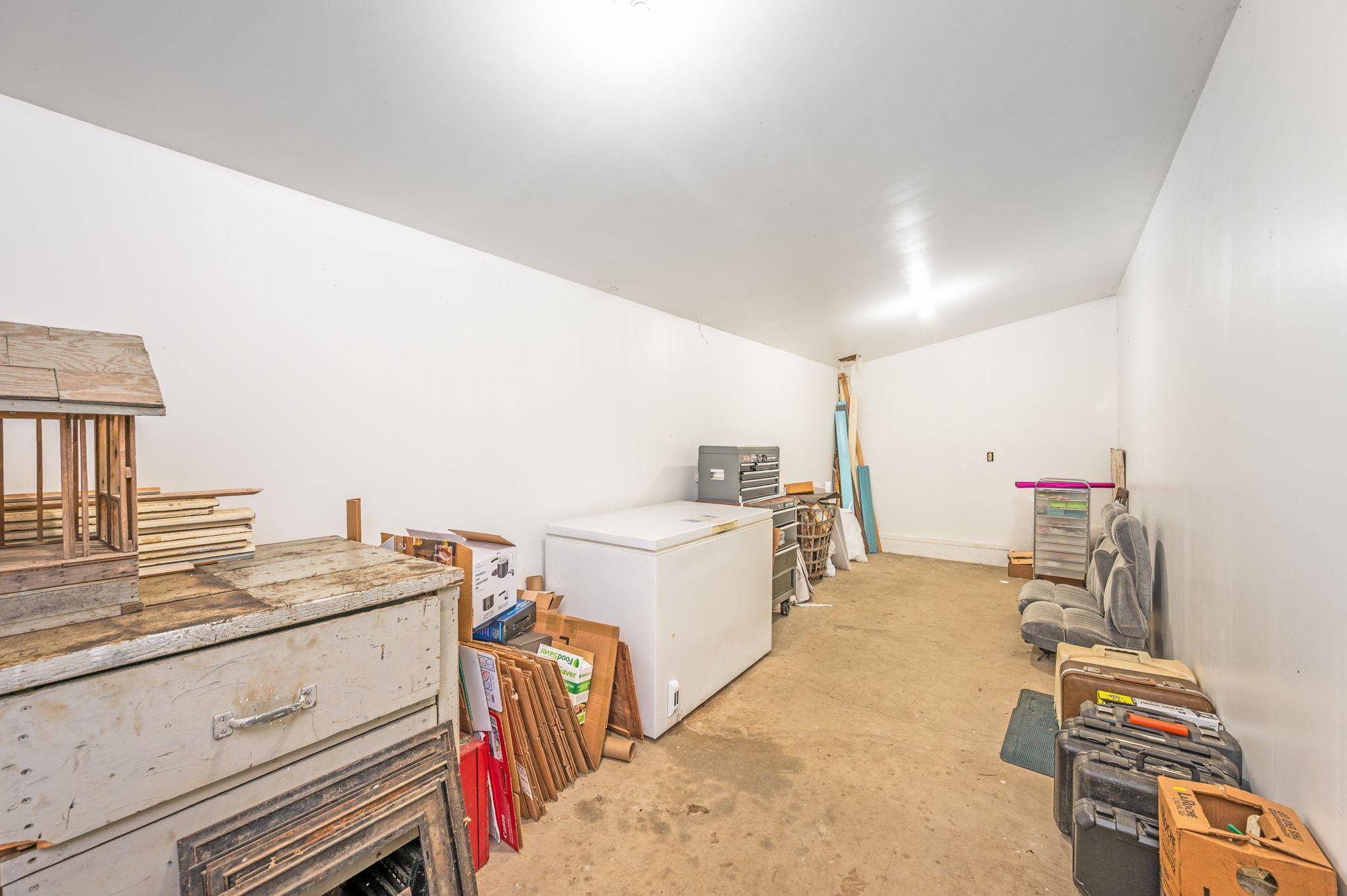 1734 40th Street Property Photo 33