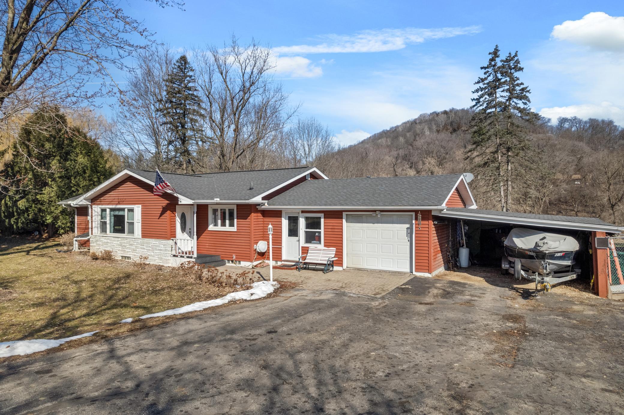 W394 Bluff Siding Road Property Photo 36
