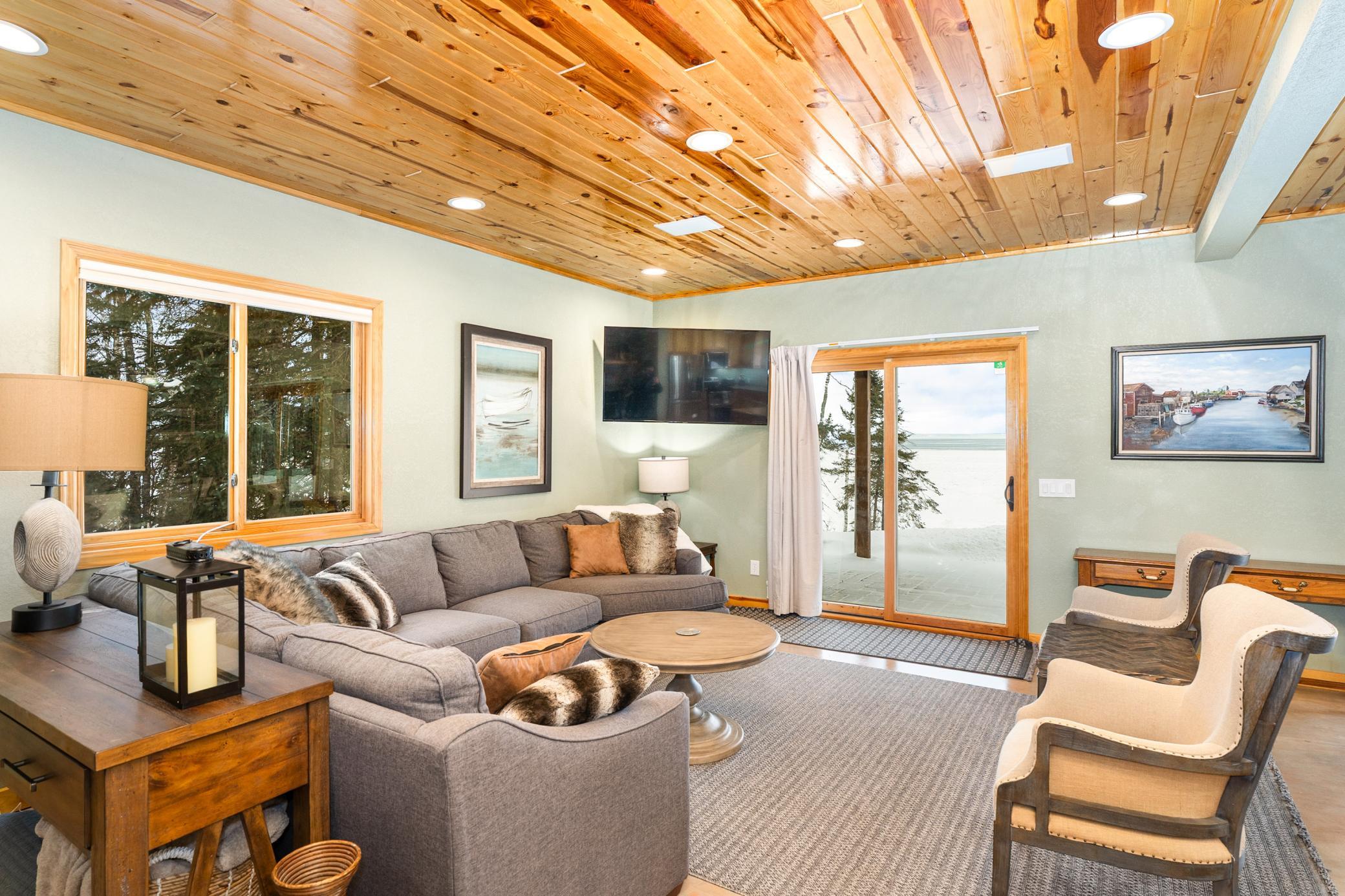 81405 Orienta Lake Road Property Photo 8