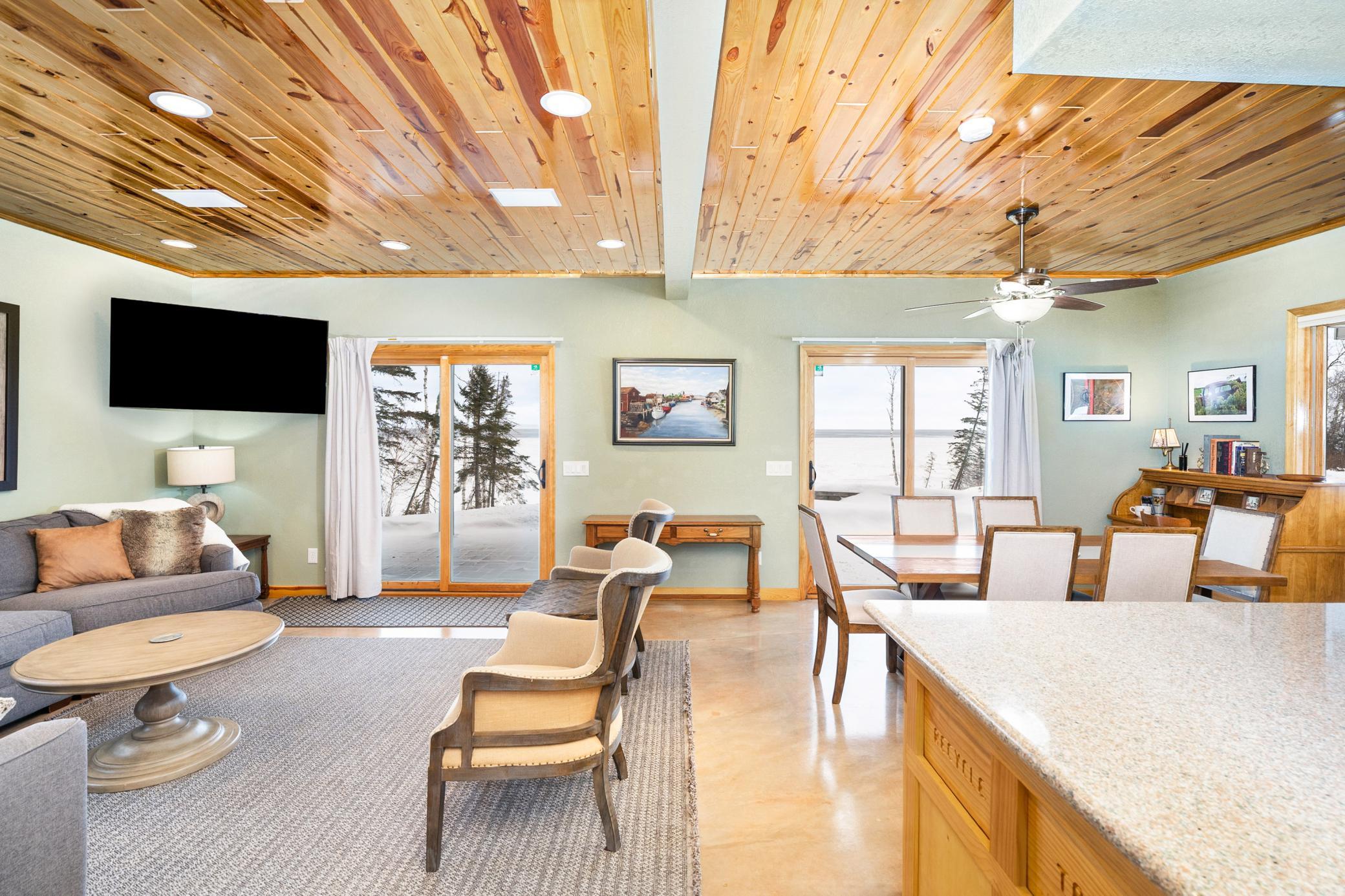 81405 Orienta Lake Road Property Photo 10