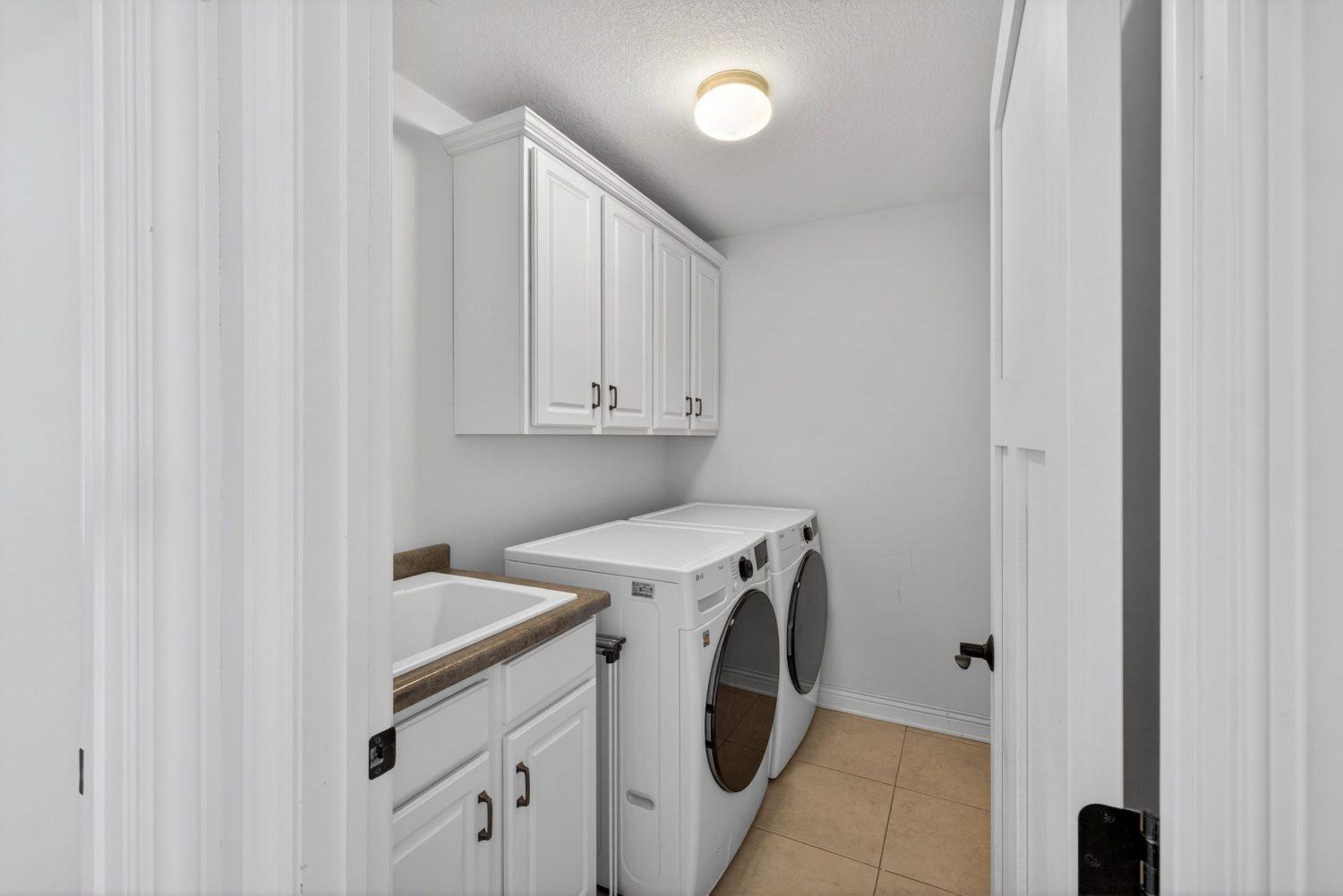 671 Panorama Circle Nw Property Photo 29