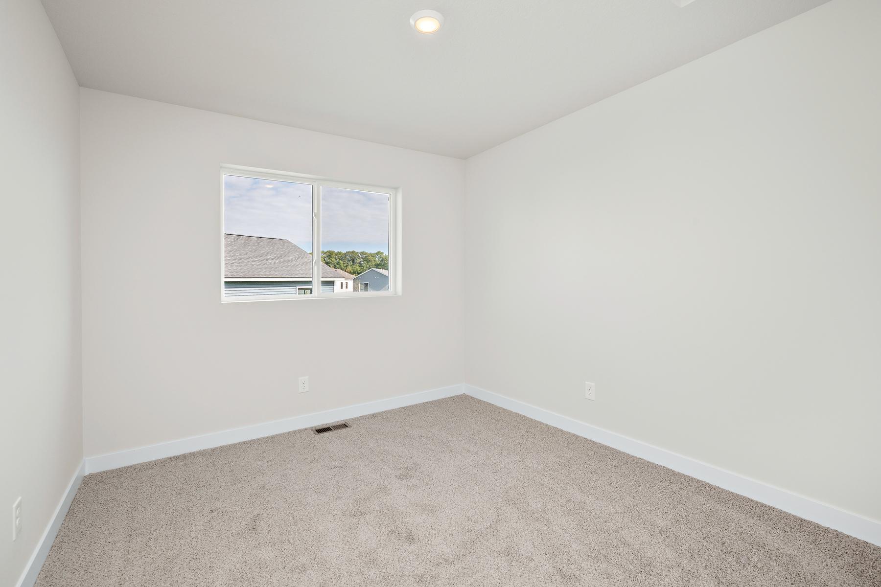 7704 Birch Street Property Photo 18