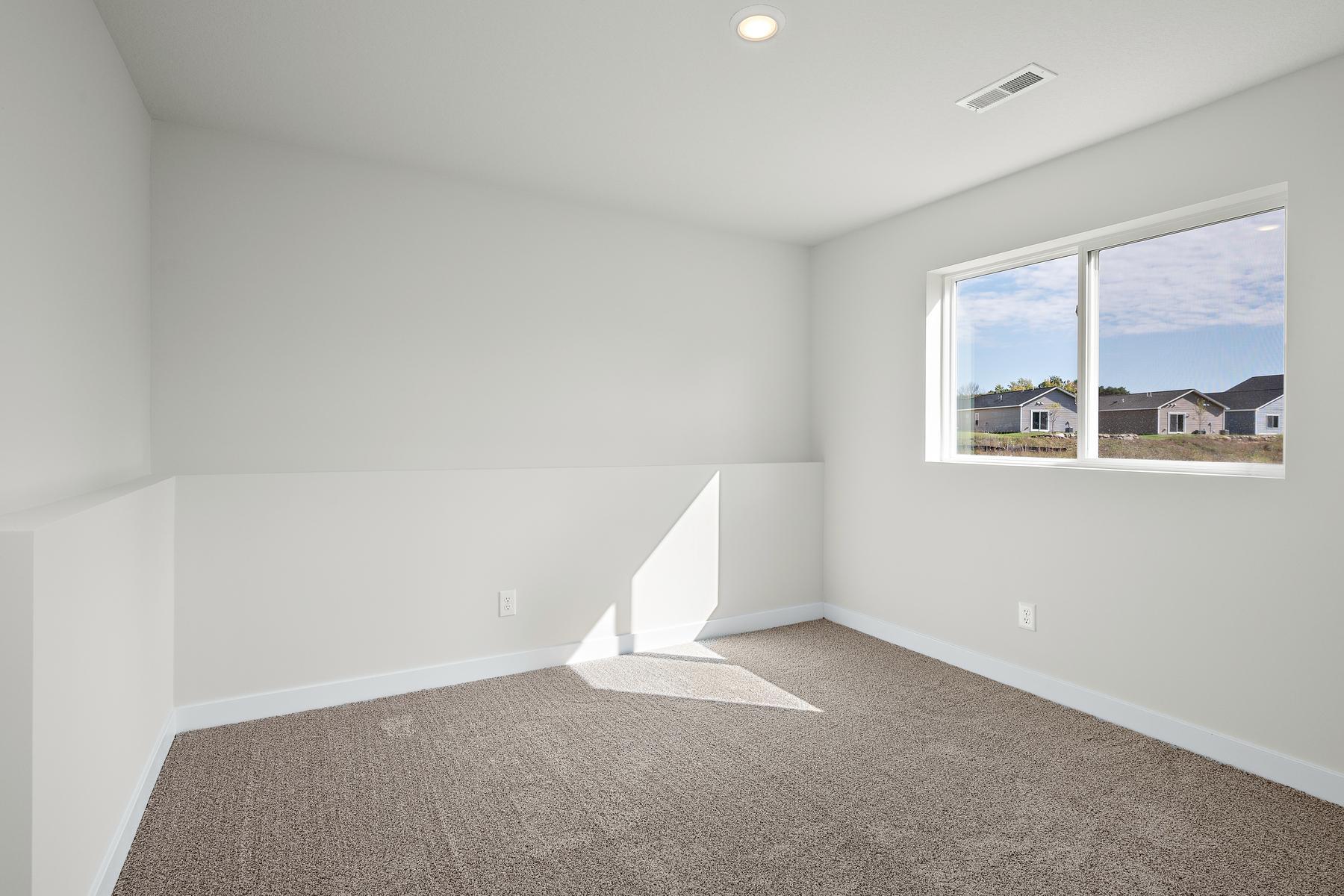 7704 Birch Street Property Photo 23