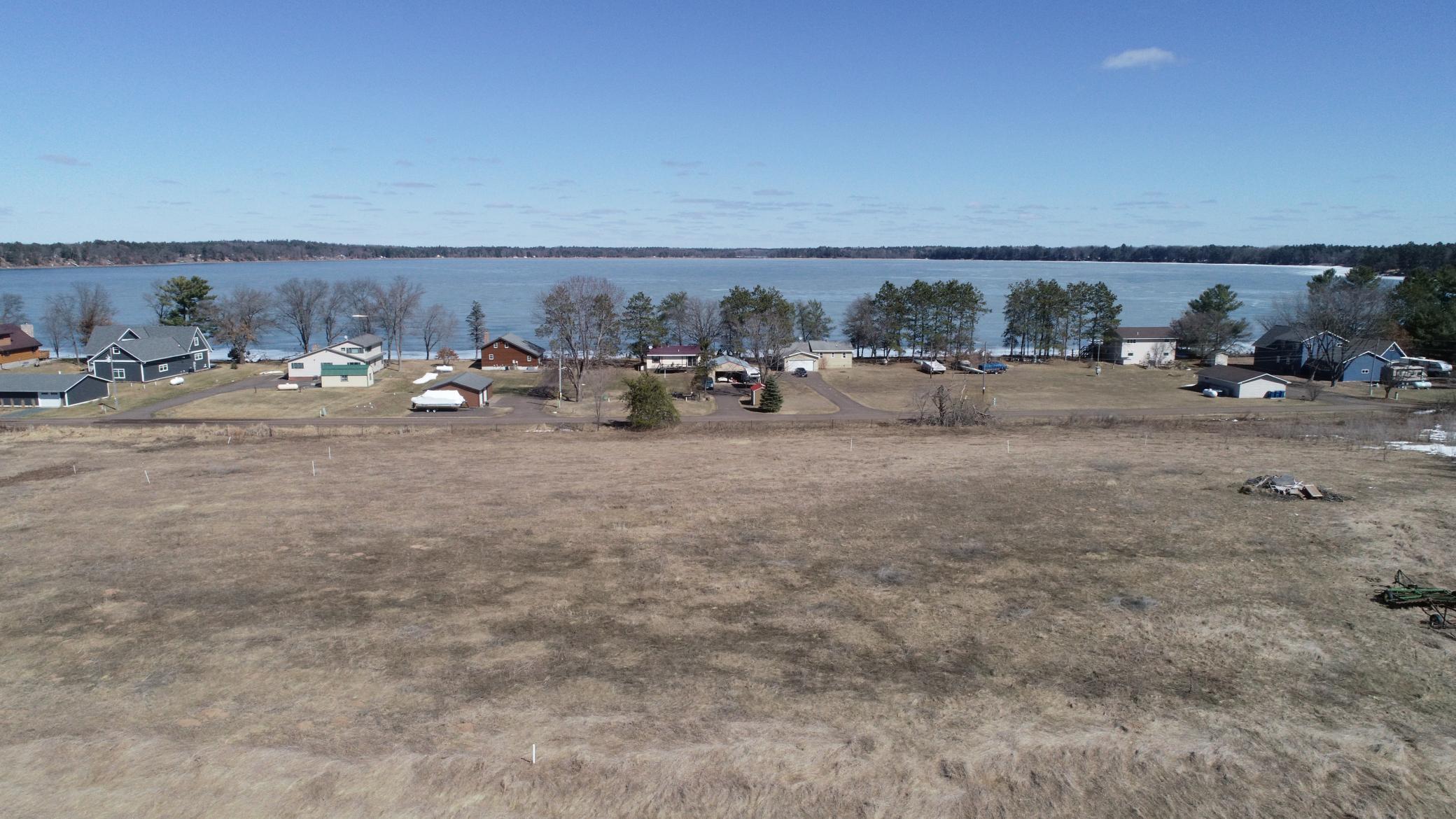 27102 Daniel Drive Property Photo 4