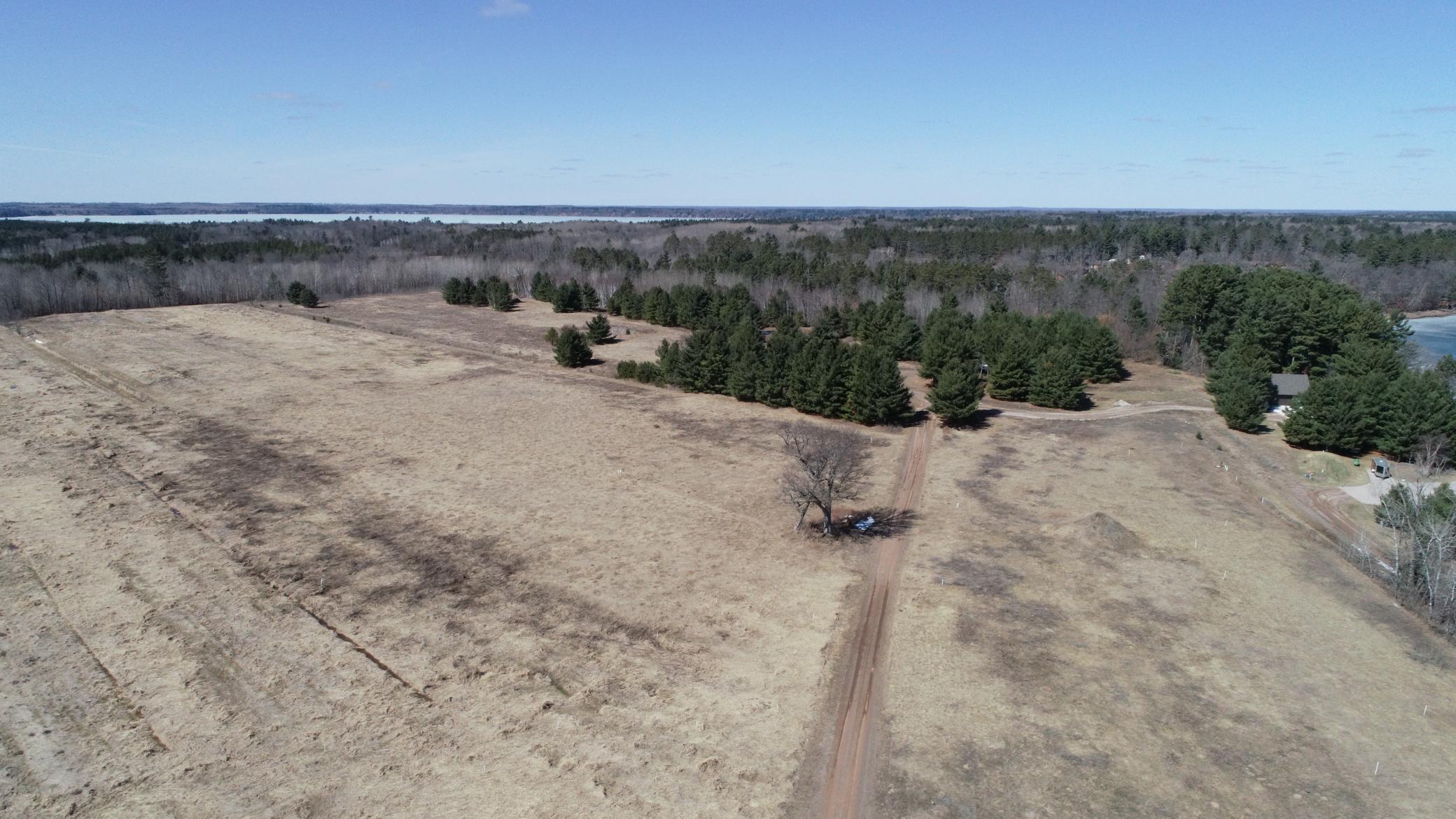 27102 Daniel Drive Property Photo 9