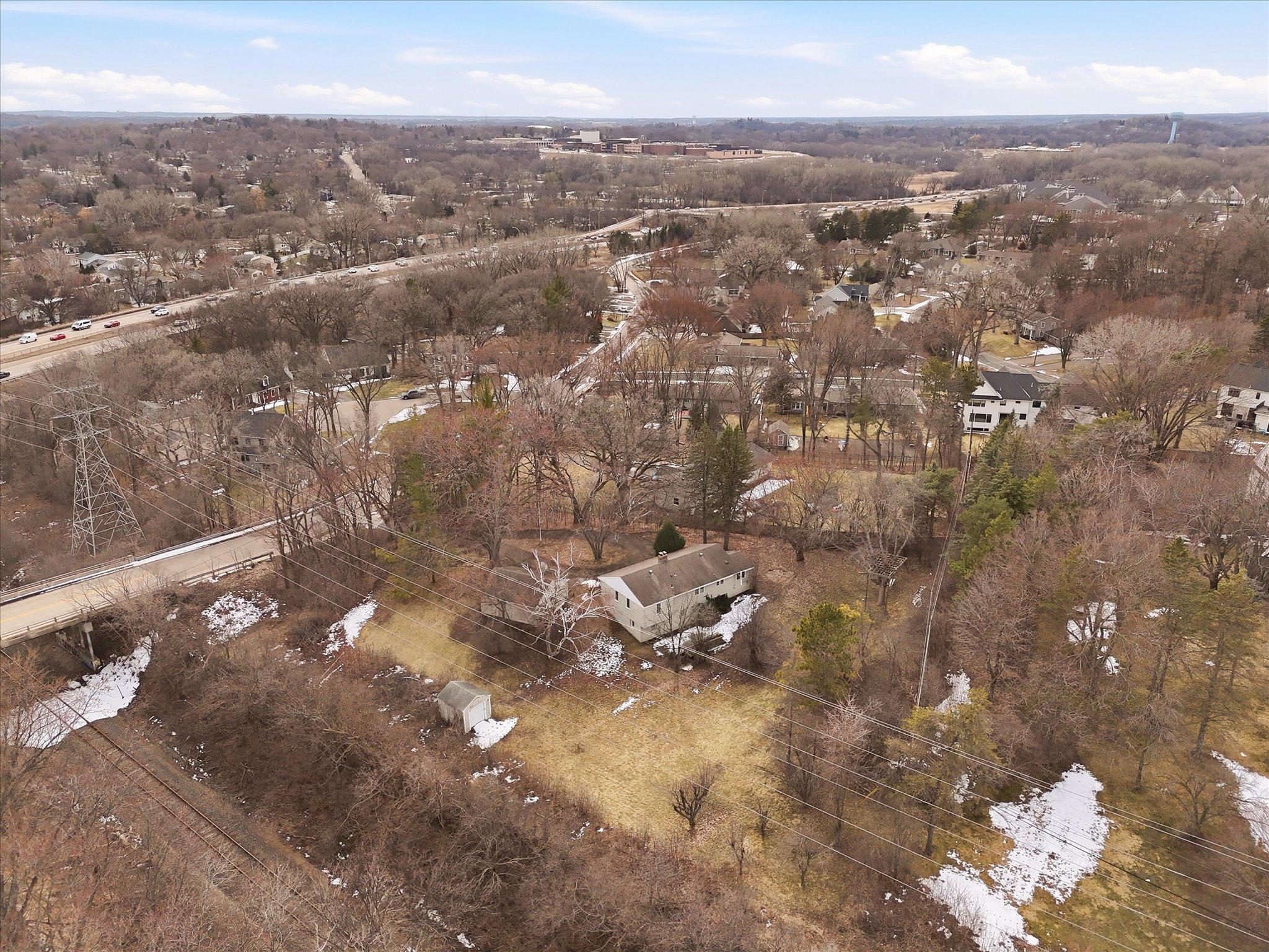 6300 Valley View Road Property Photo 7