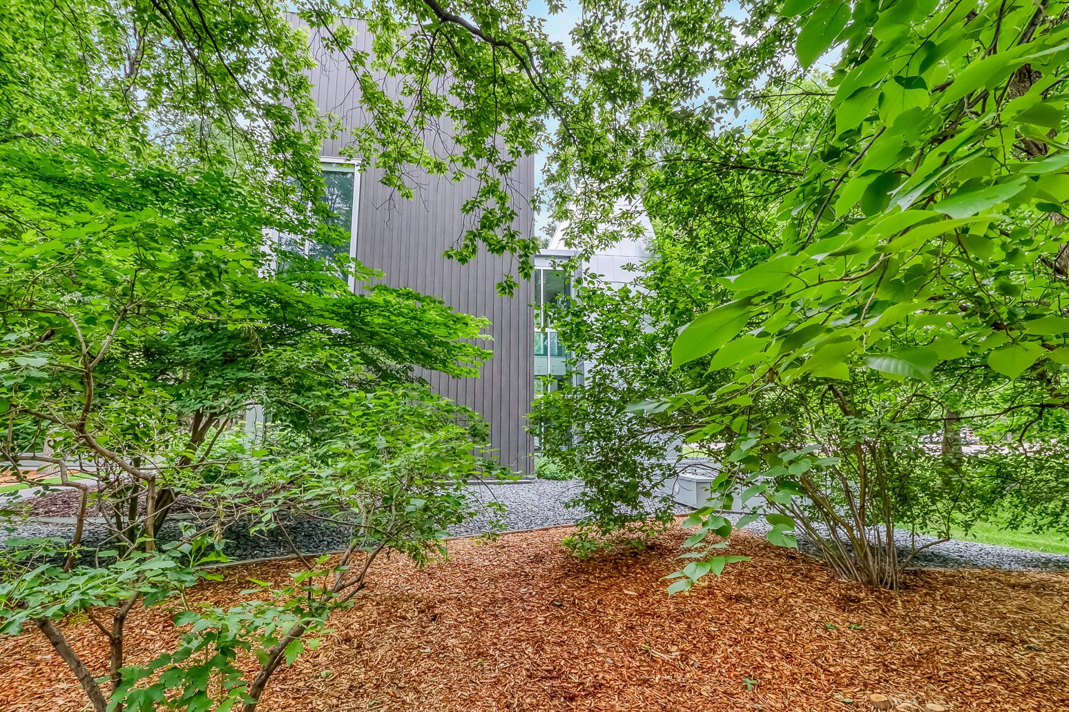 131 49th Avenue E Property Photo 79
