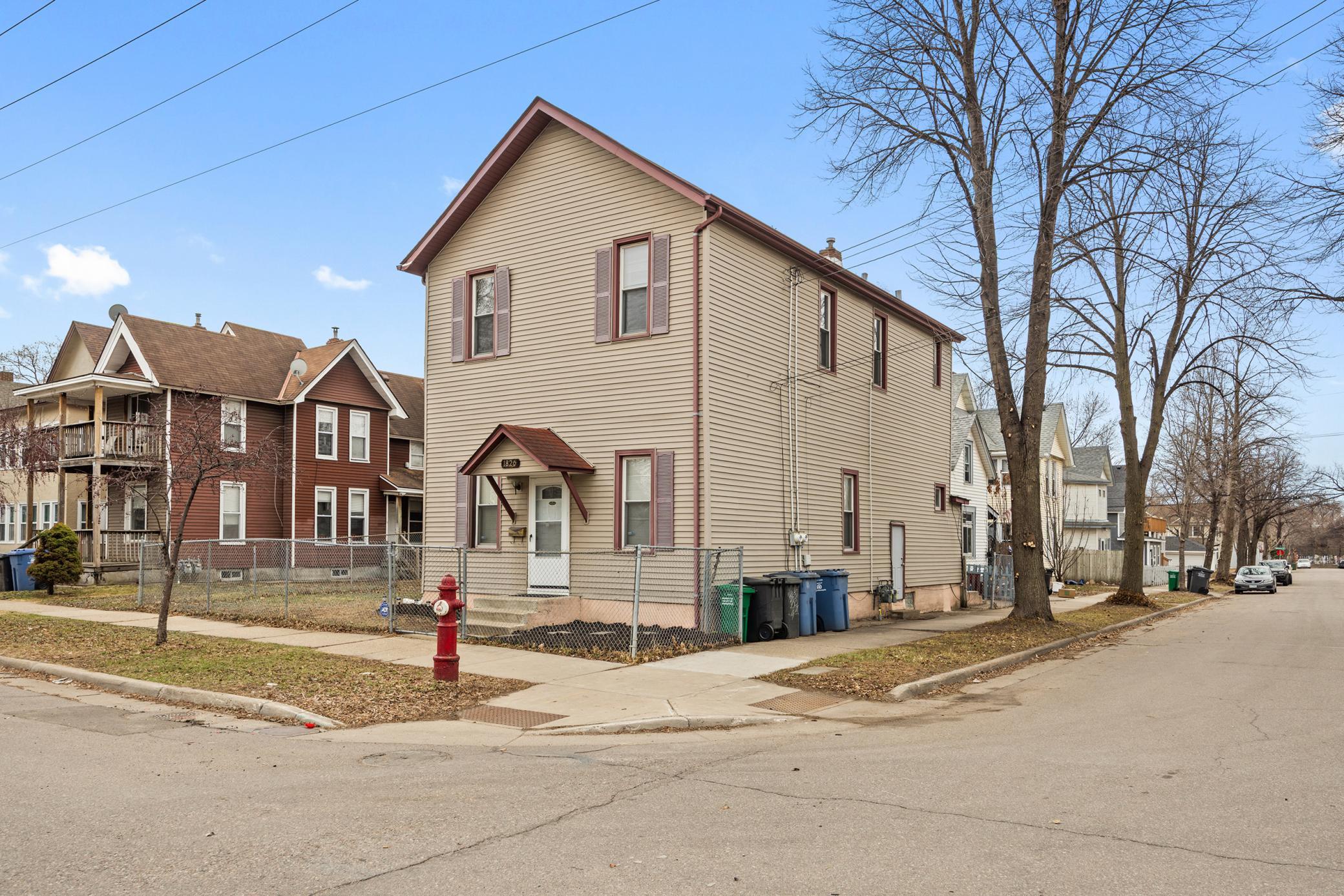 1826 Jackson Street Ne Property Photo 1
