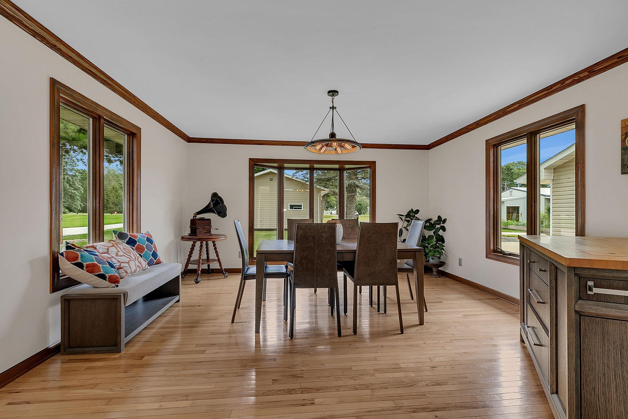 5565 Ne River Road Property Photo 18