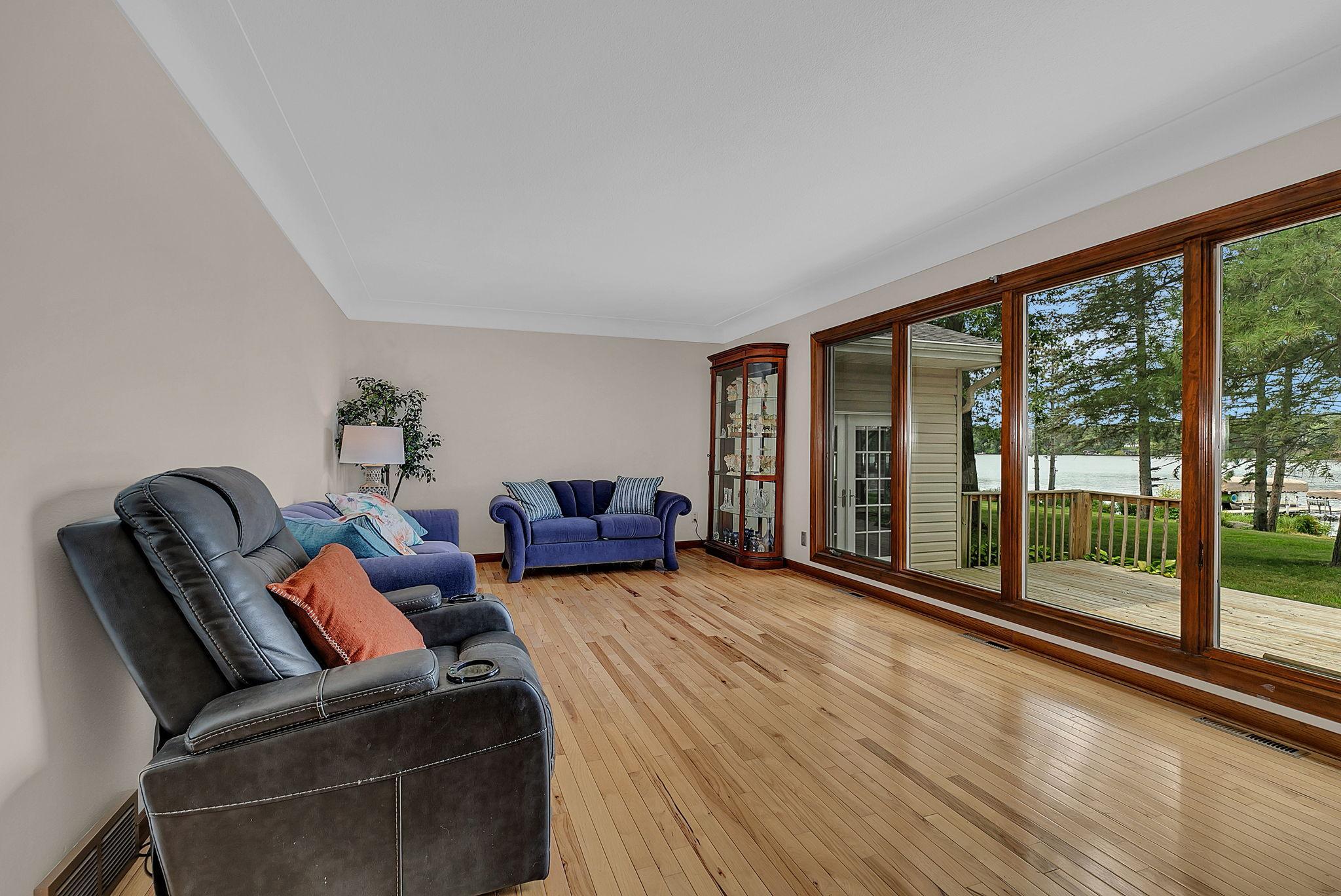 5565 Ne River Road Property Photo 21