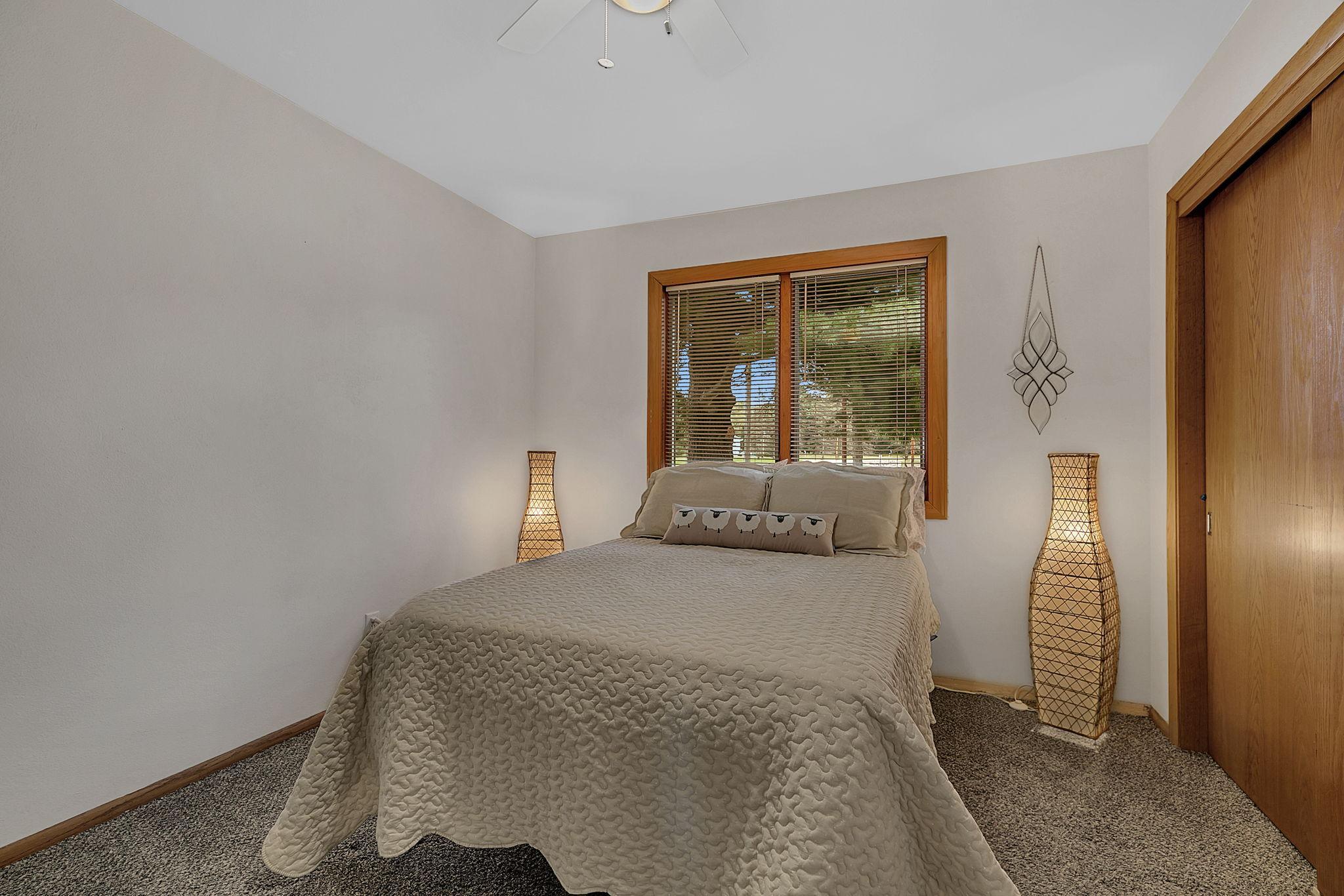 5565 Ne River Road Property Photo 23