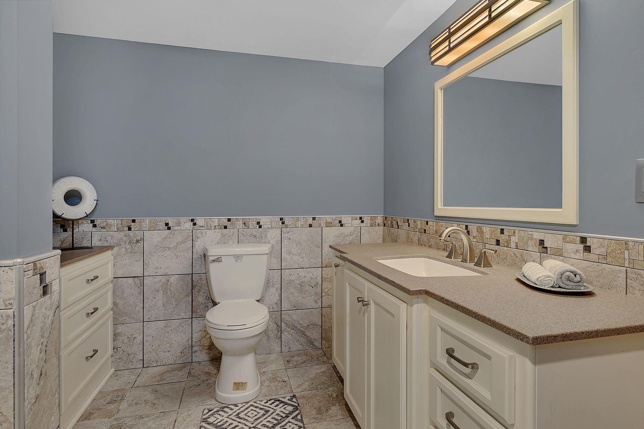 5565 Ne River Road Property Photo 34