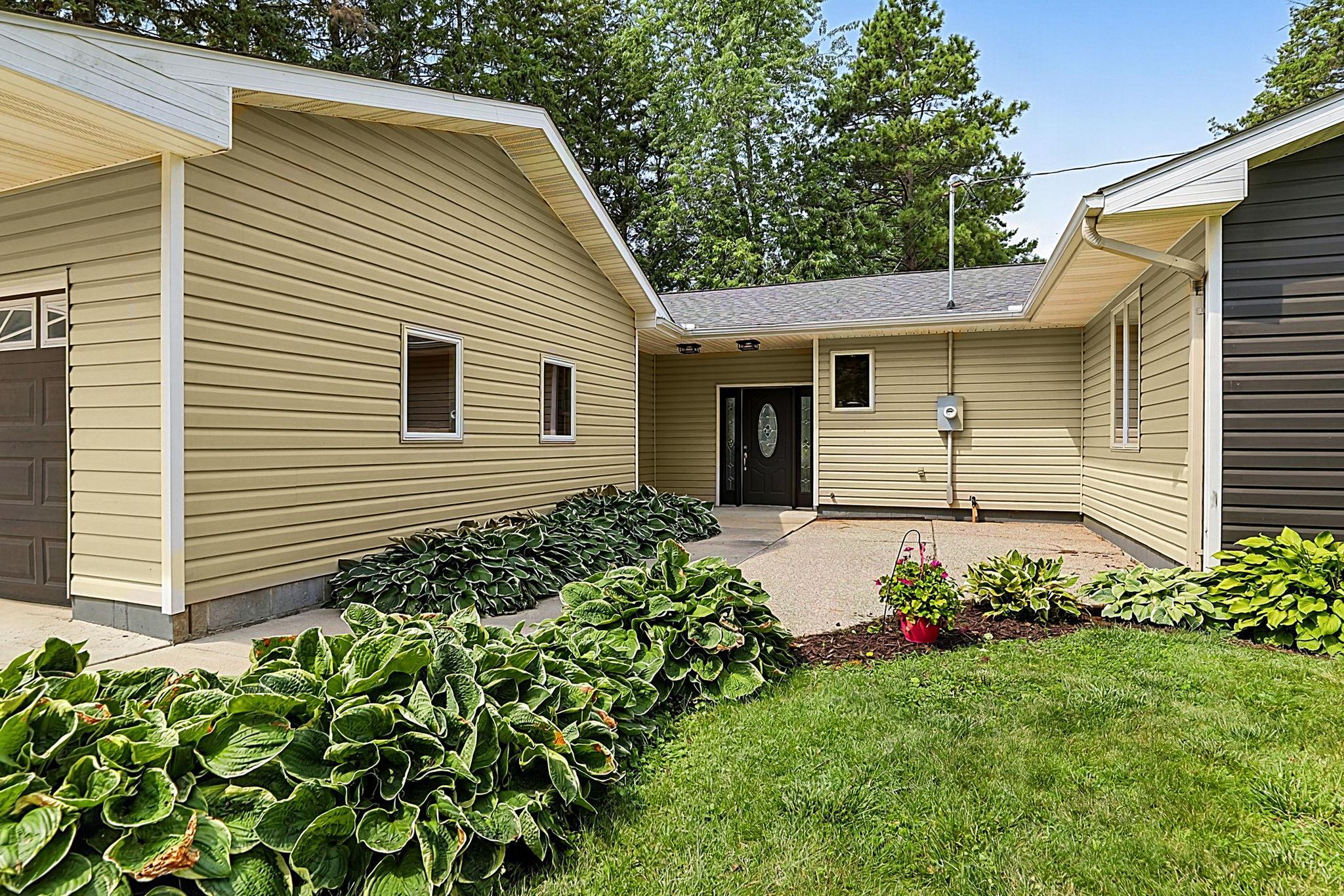 5565 Ne River Road Property Photo 44