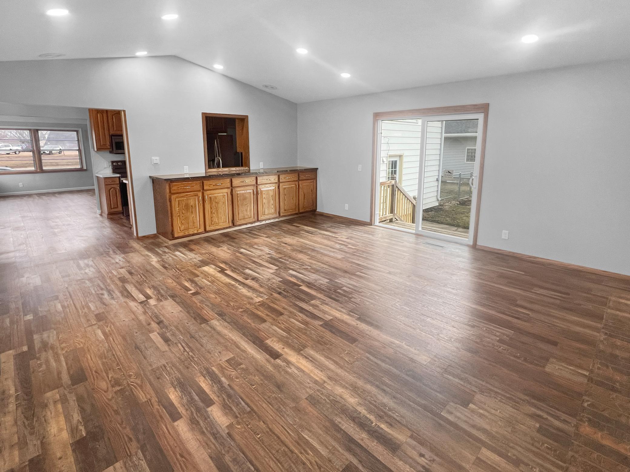1122 S State Street Property Photo 12