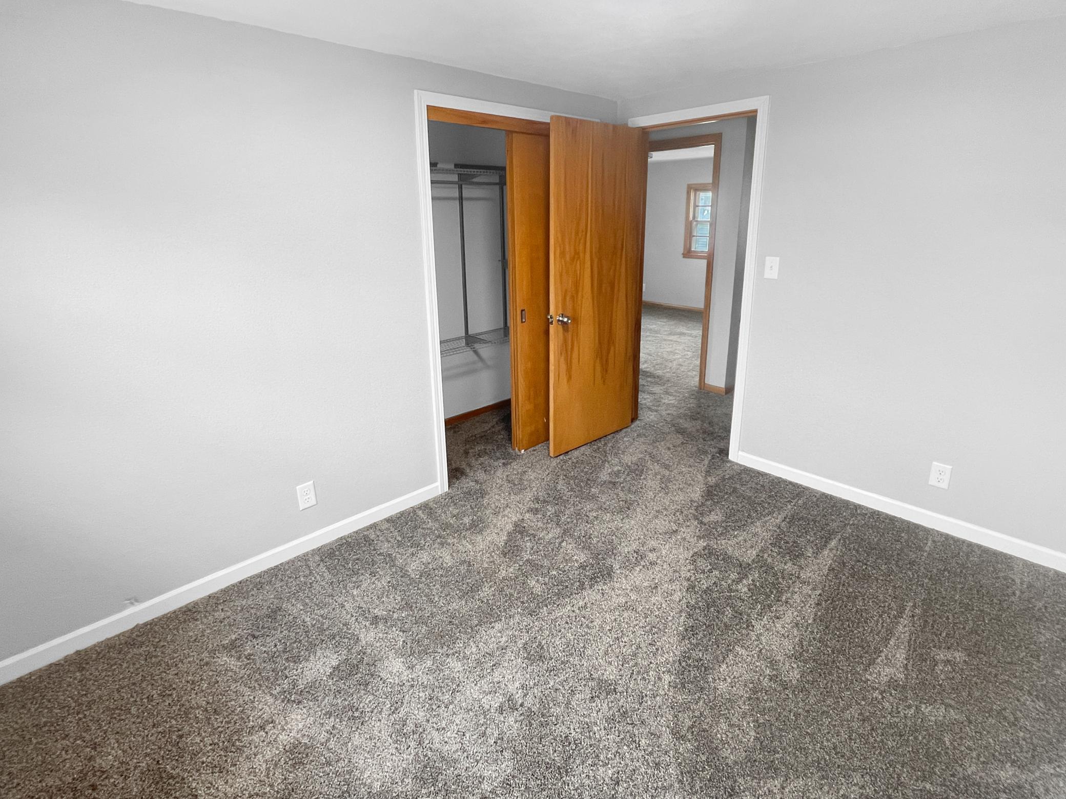 1122 S State Street Property Photo 16