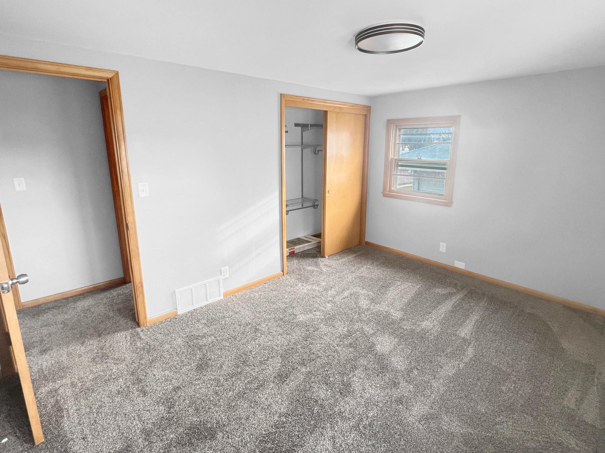 1122 S State Street Property Photo 18