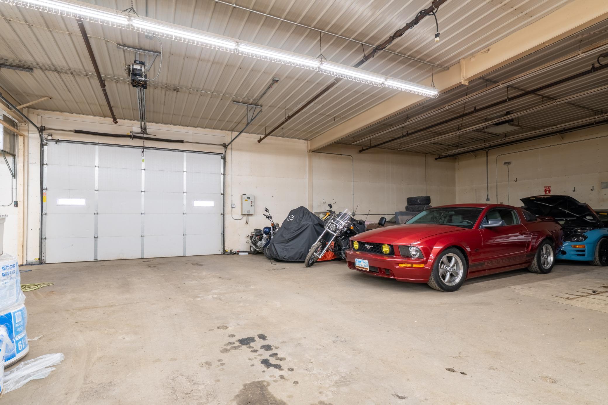 1025 Four Bottle Drive Property Photo 9