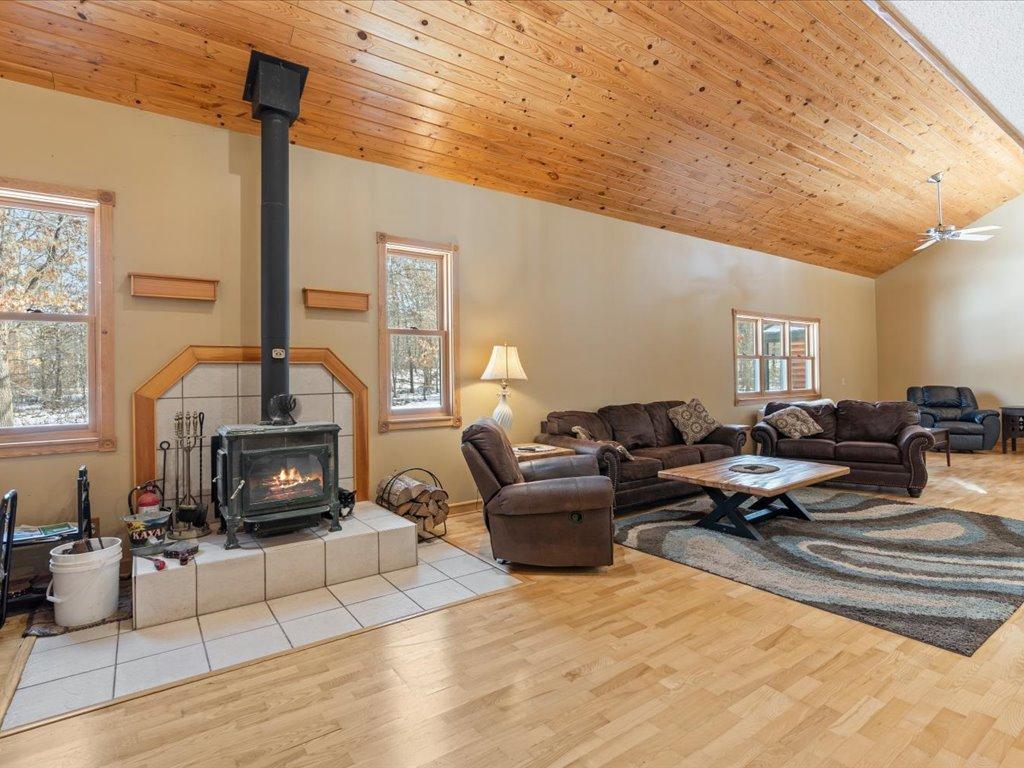 16361 State 87 Property Photo 8