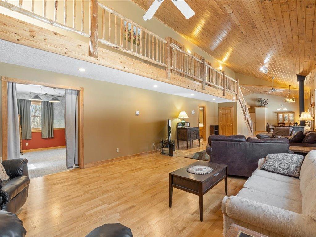 16361 State 87 Property Photo 12