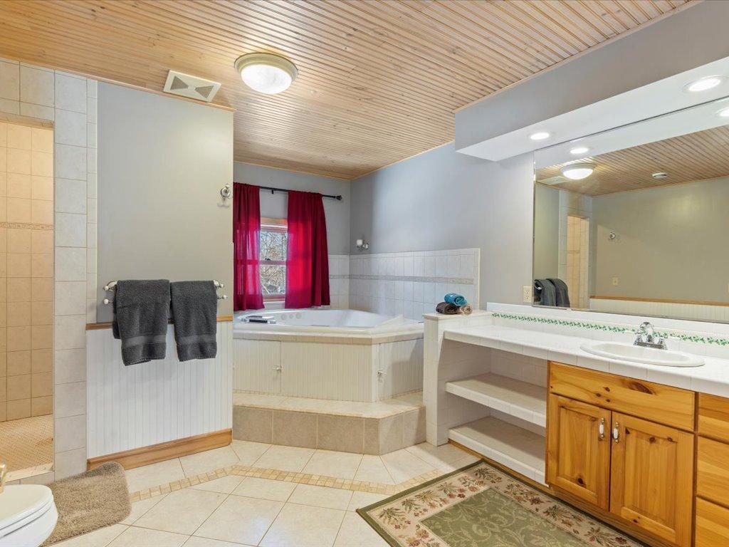 16361 State 87 Property Photo 21
