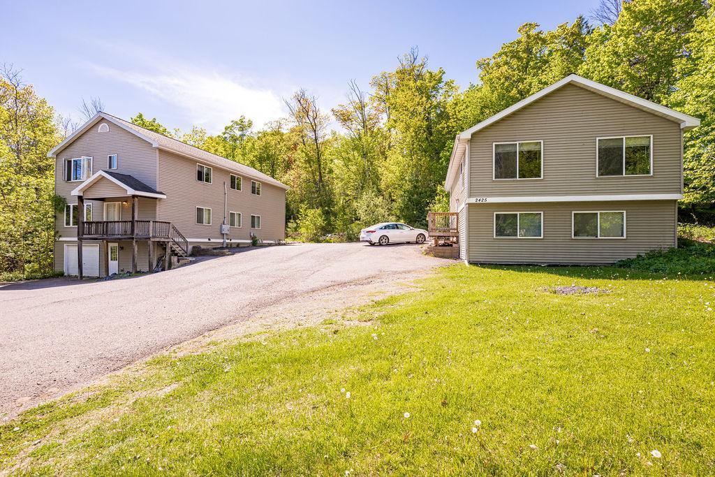 2425 Vermilion Road Property Photo 2