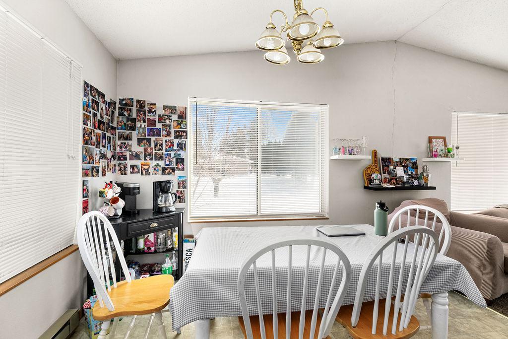 2425 Vermilion Road Property Photo 11