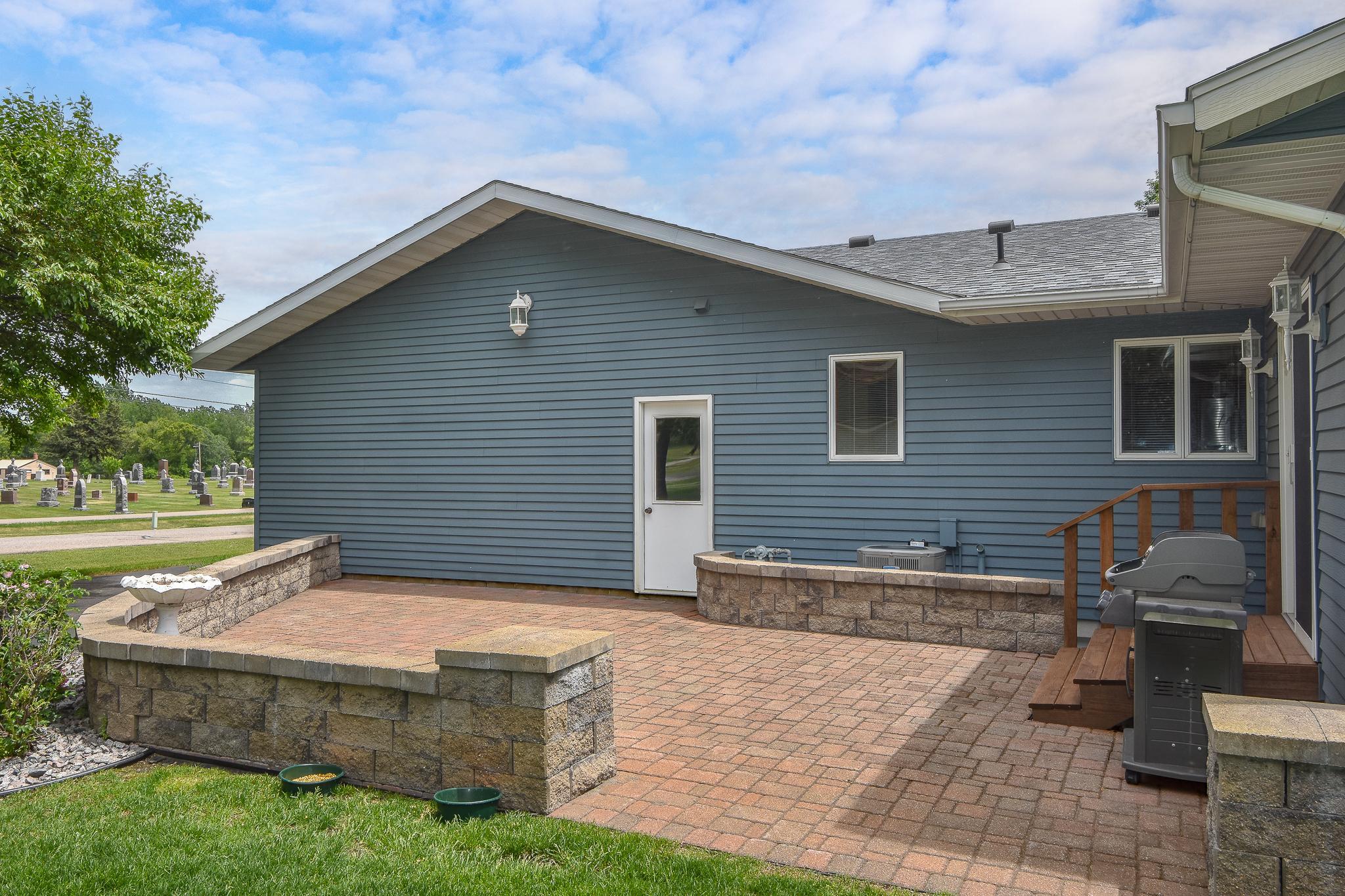 2407 Tranquility Drive Property Photo 4