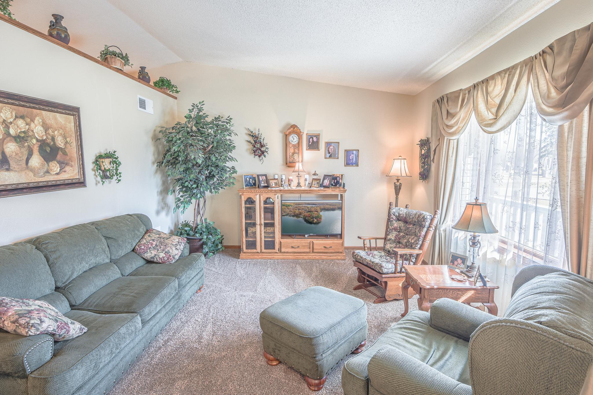 2407 Tranquility Drive Property Photo 11