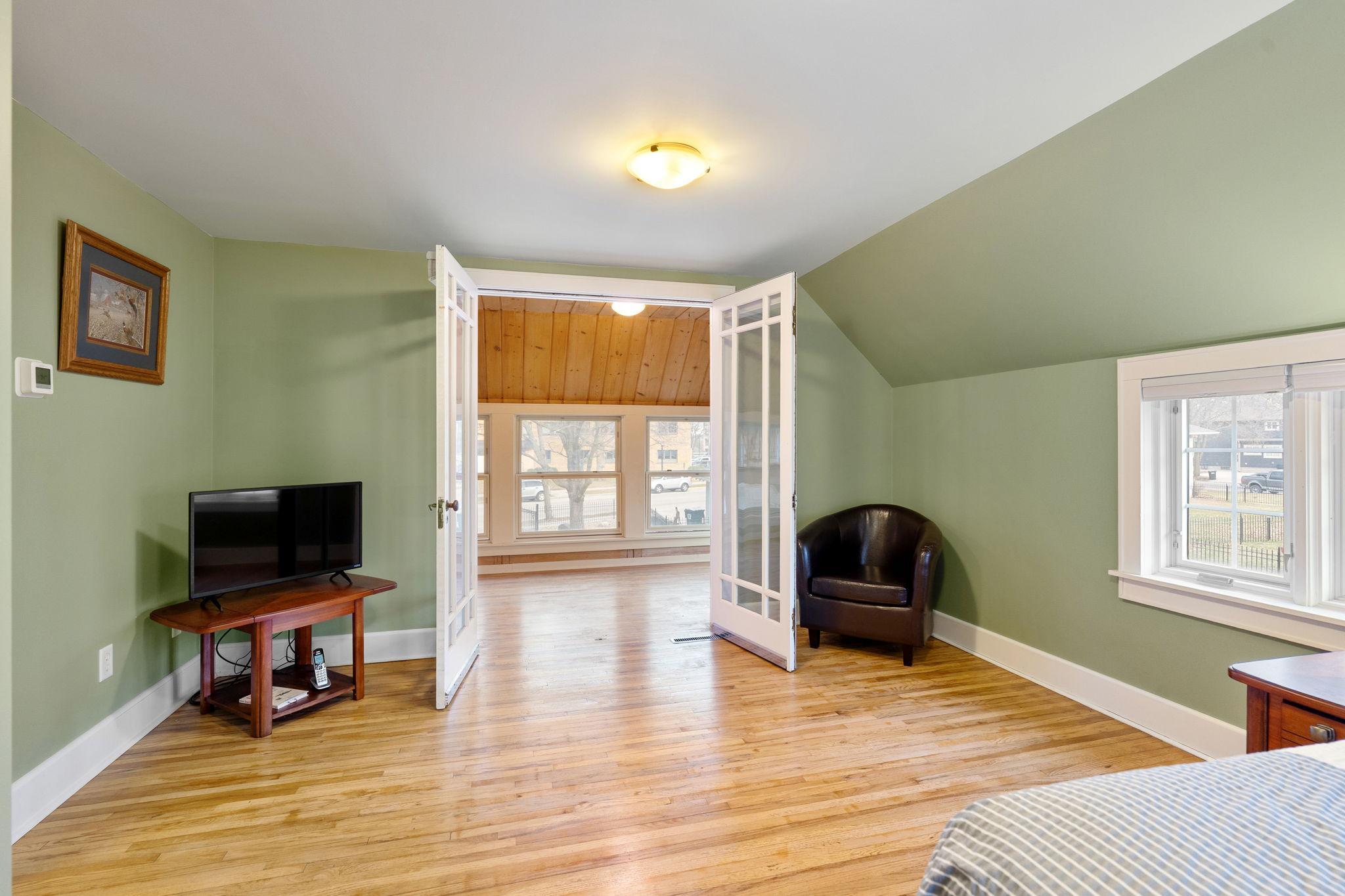 907 1st Drive Nw Property Photo 48