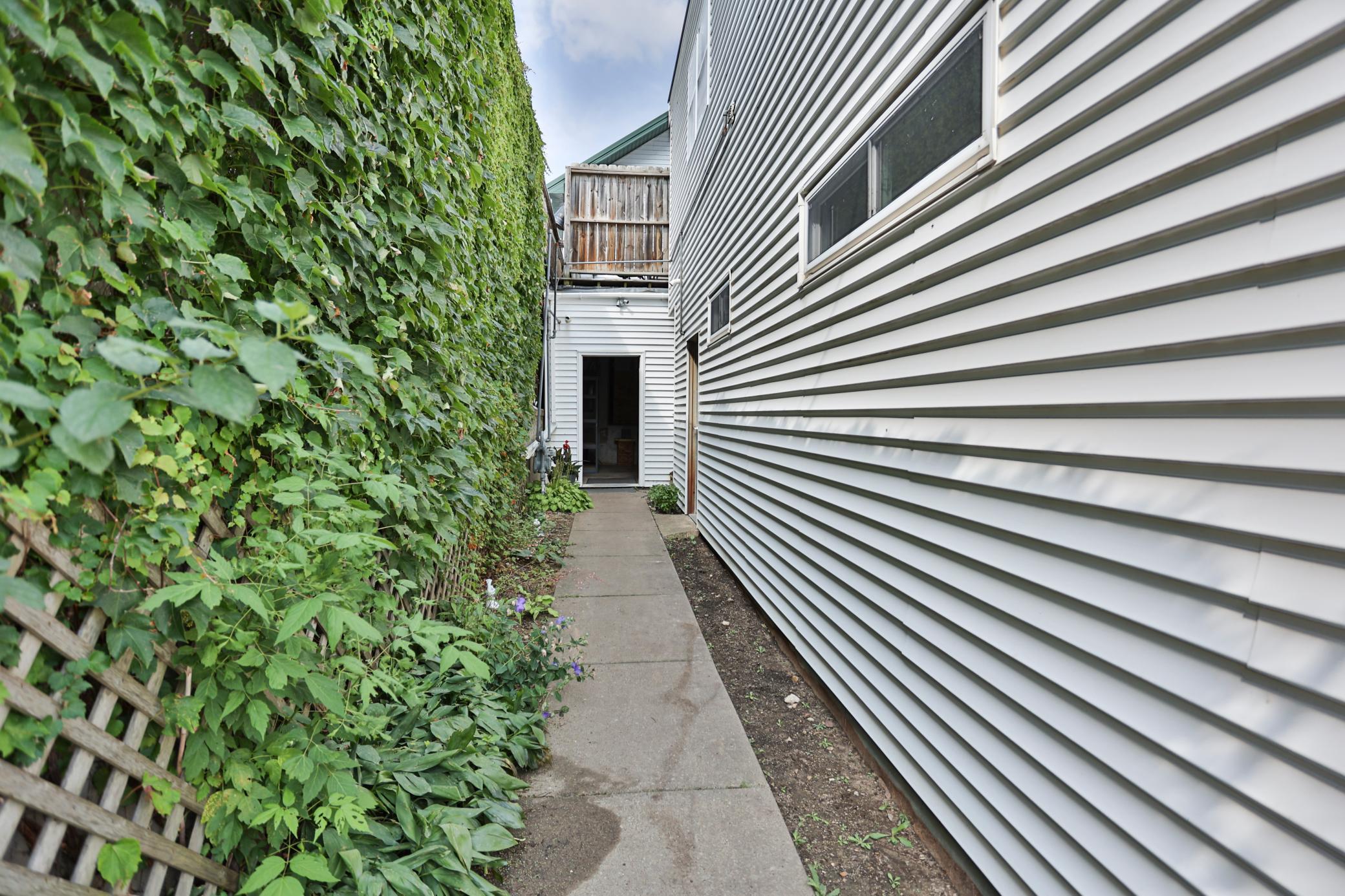 S214 Mckay Avenue Property Photo 16