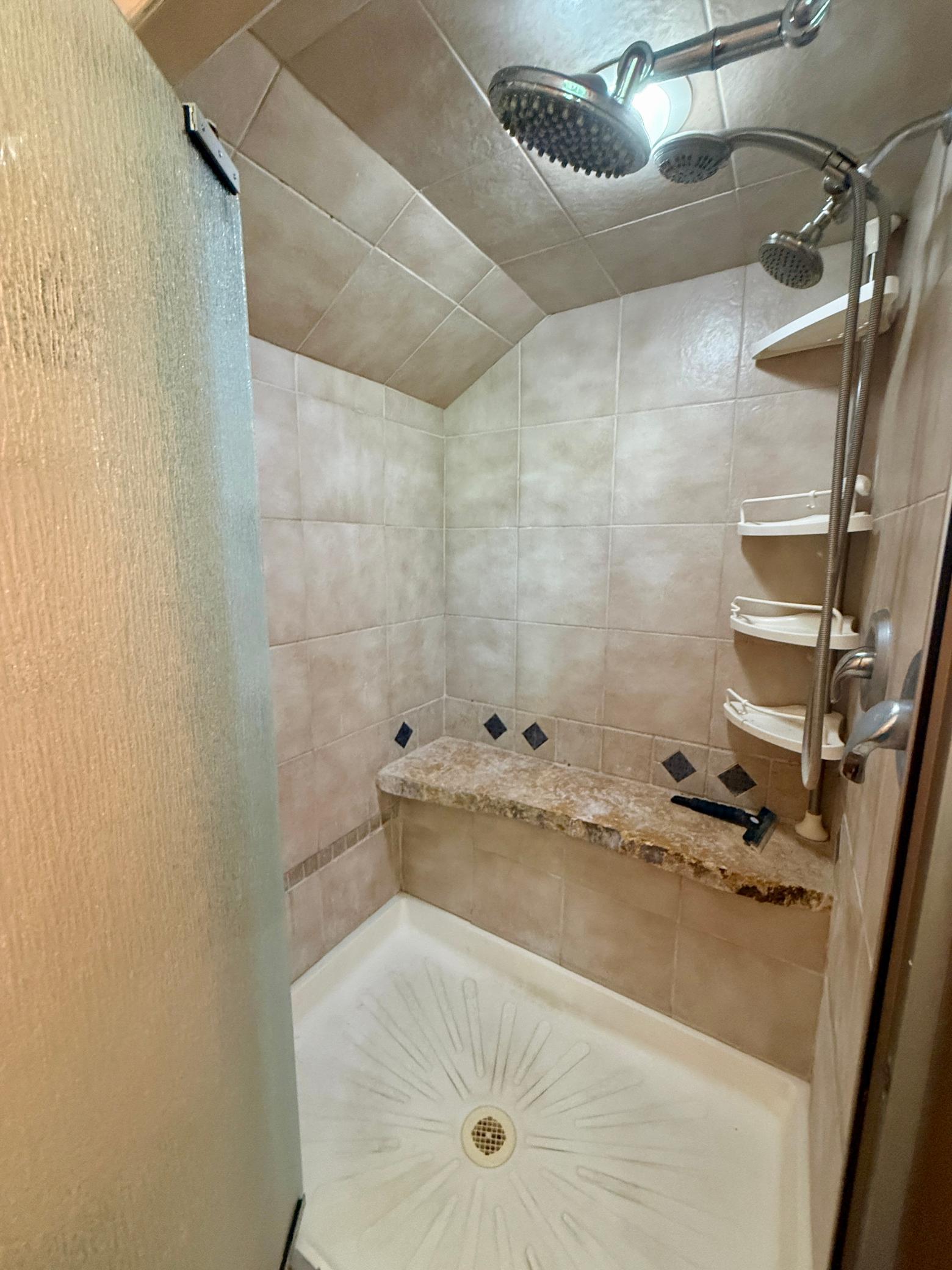1907 S Shore Drive Property Photo 17