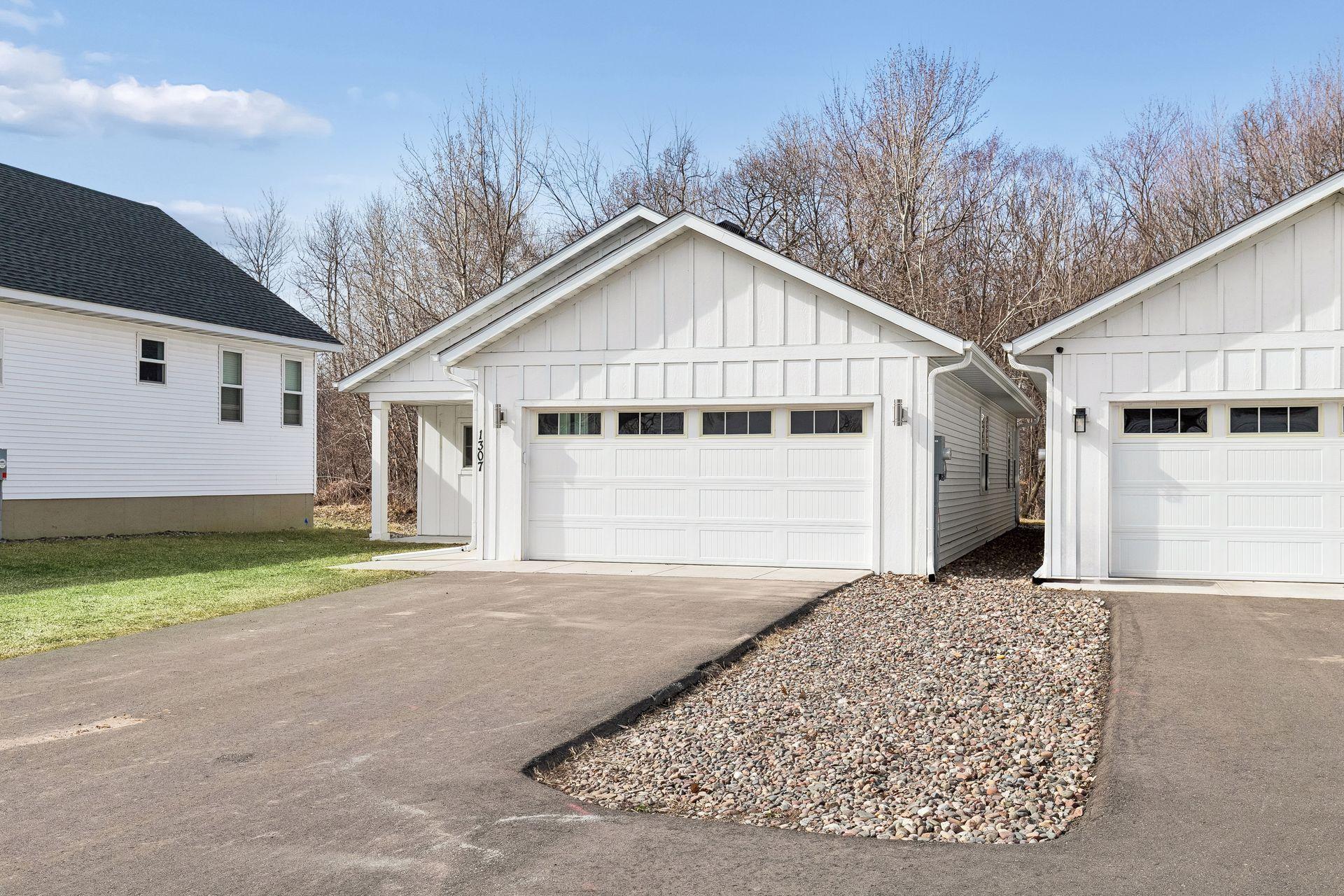 1307 Prairie Lane Property Photo 3