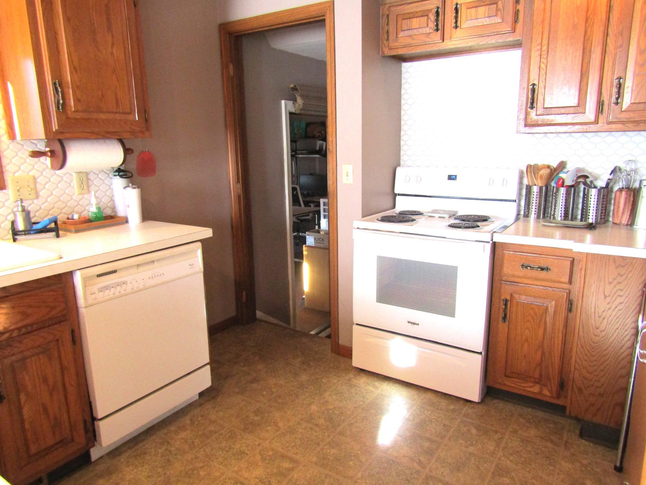 141 Summit Avenue Property Photo 5
