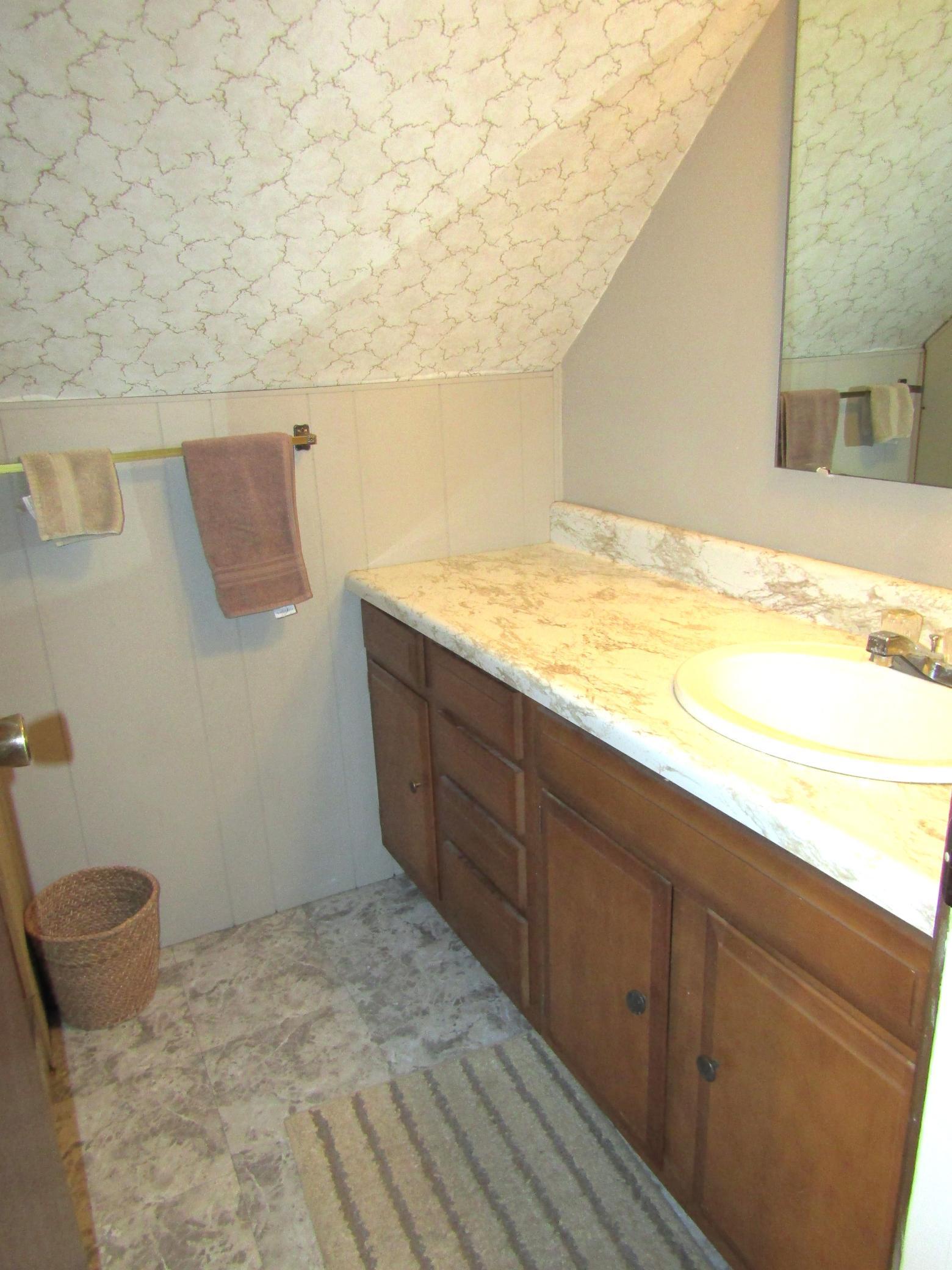 141 Summit Avenue Property Photo 20