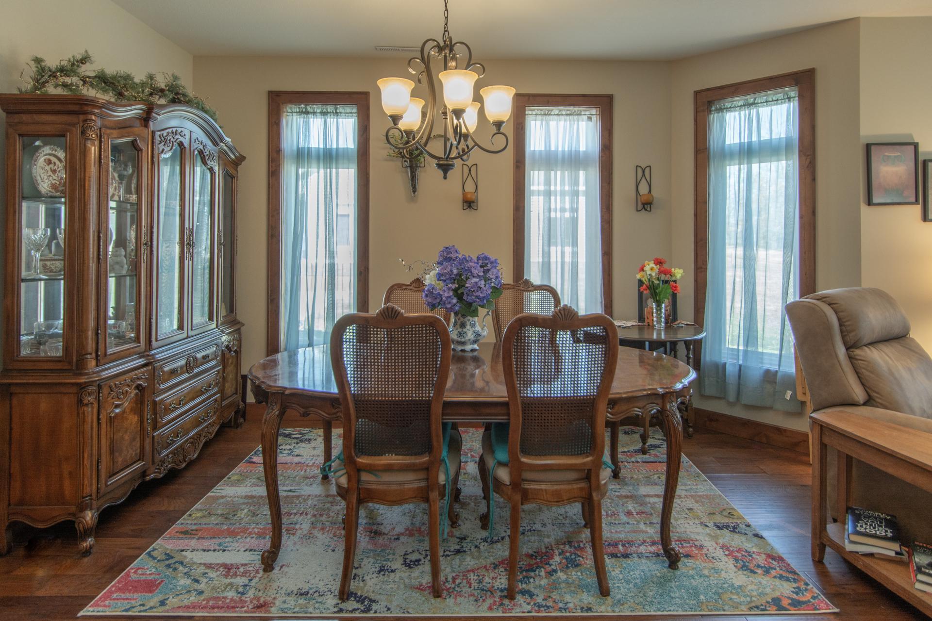 12762 Vintage Circle Property Photo 11