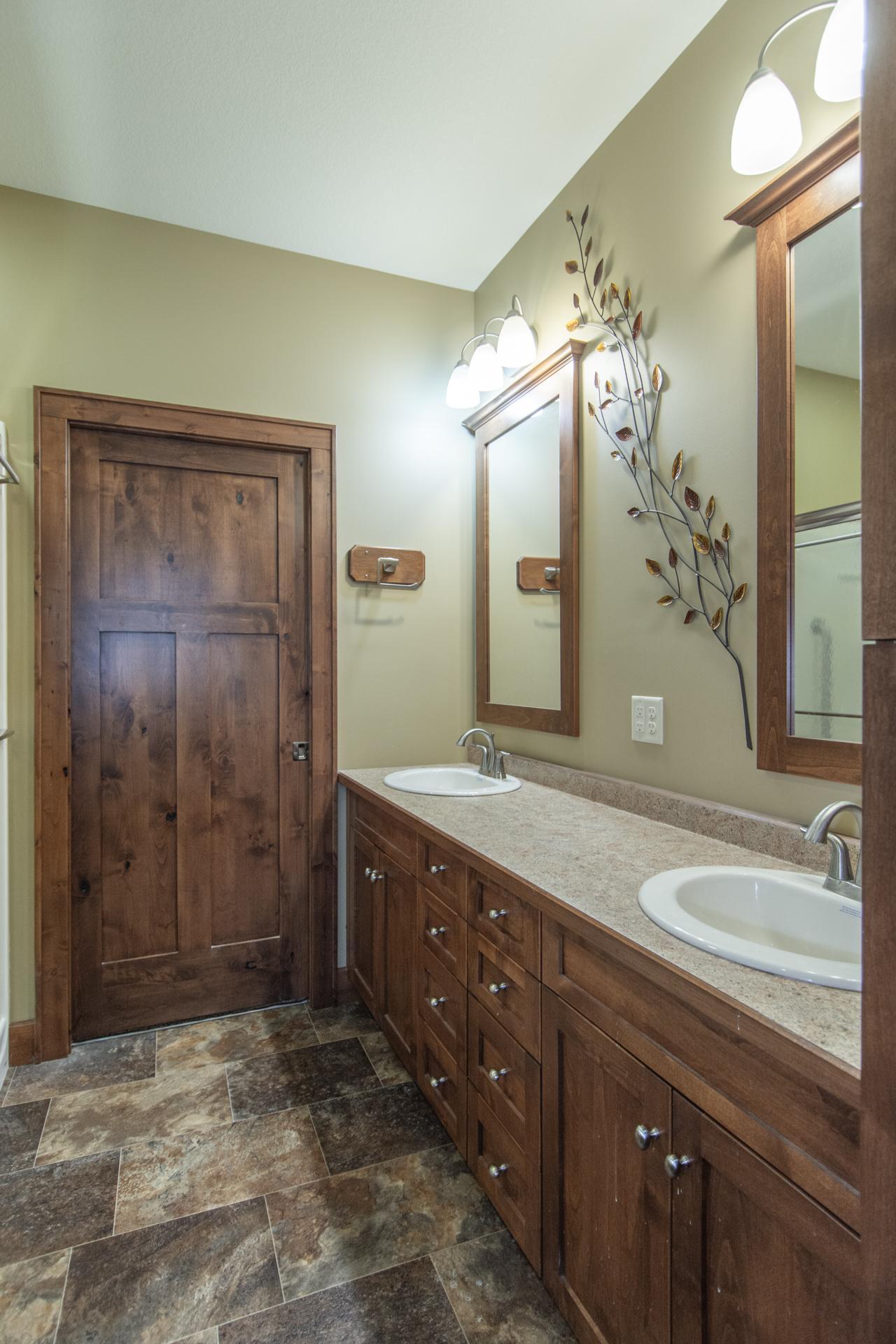 12762 Vintage Circle Property Photo 21