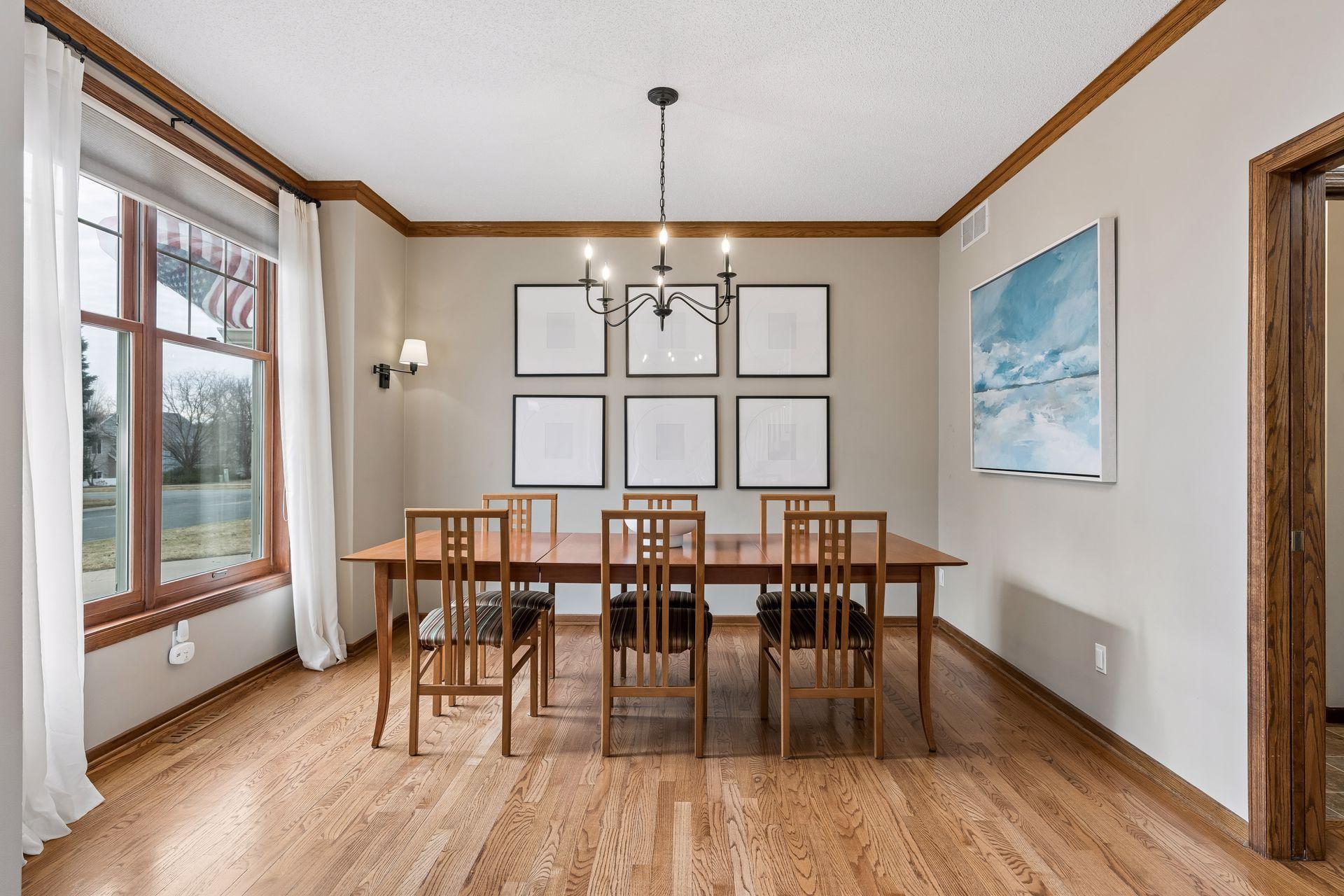 4299 Westchester Circle Property Photo 4