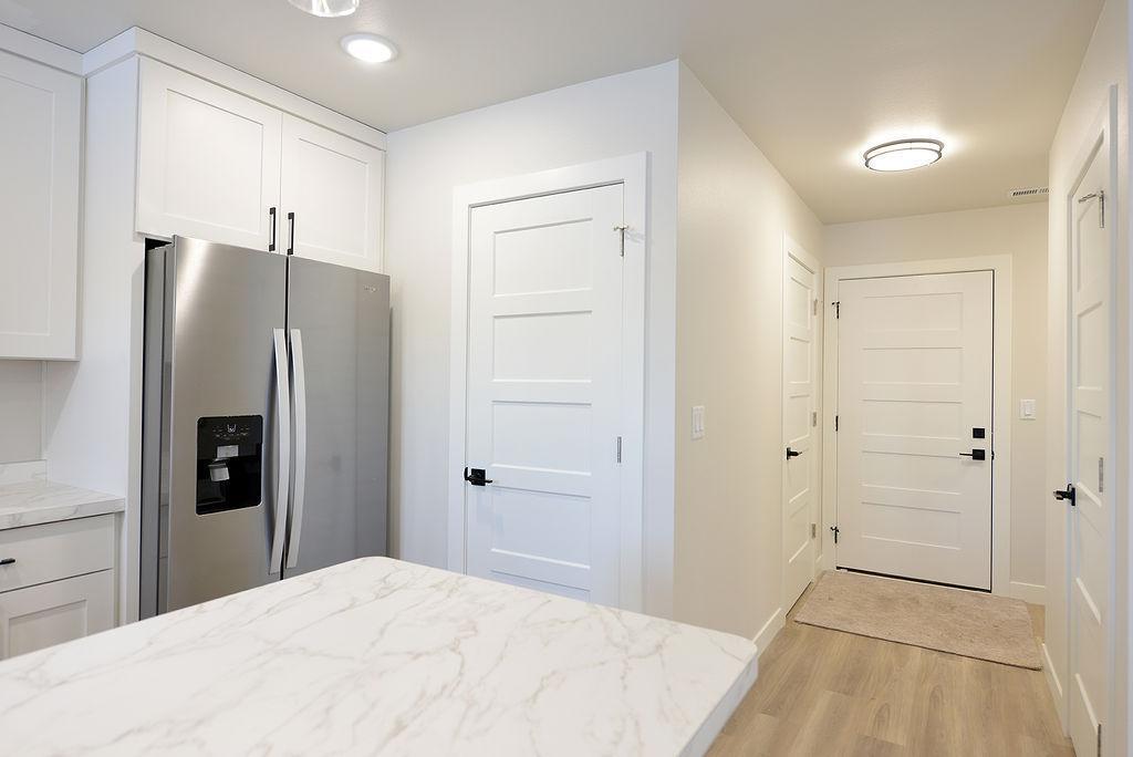 323 3rd Street Property Photo 15
