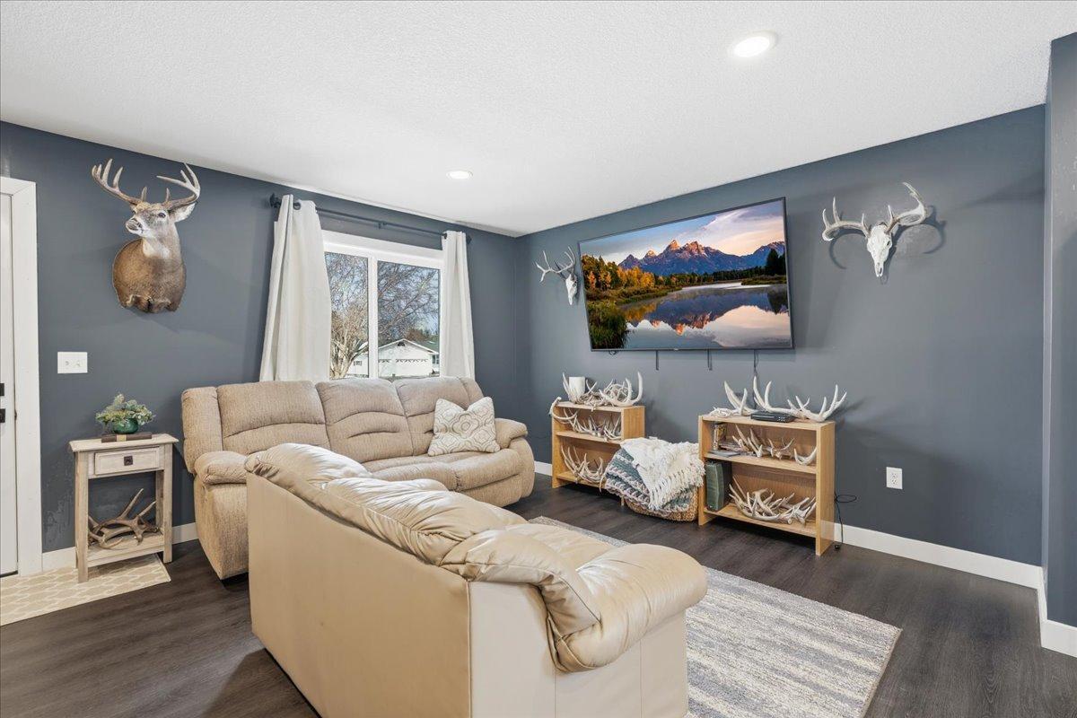 1201 Donald Street Property Photo 7