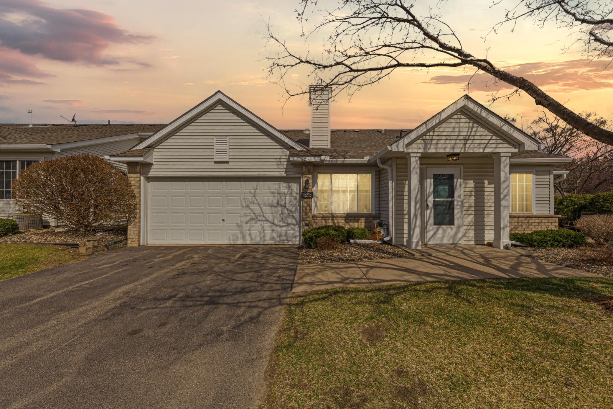 15215 Greenhaven Way