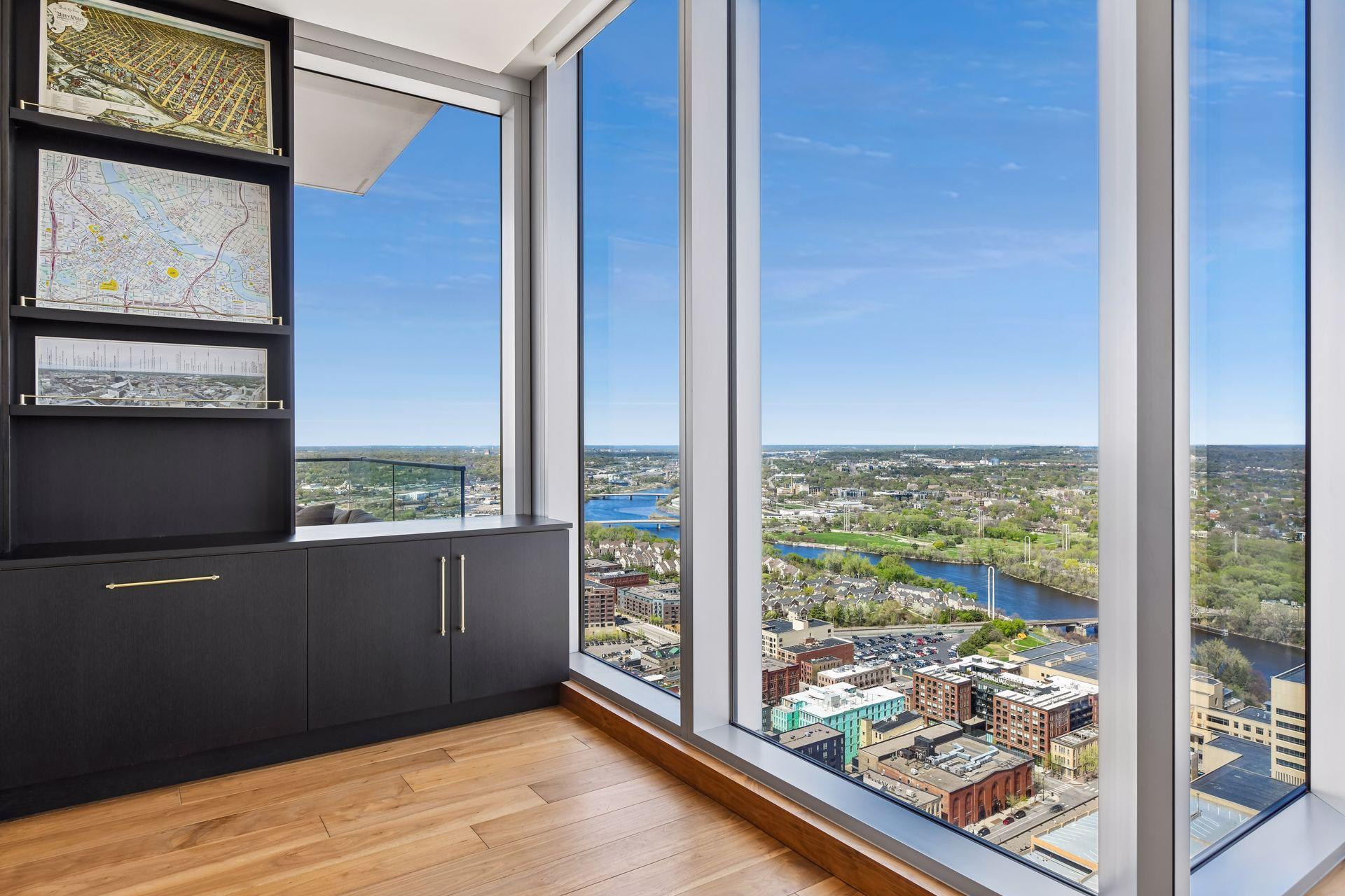 255 Hennepin Avenue 3303 Property Photo 15