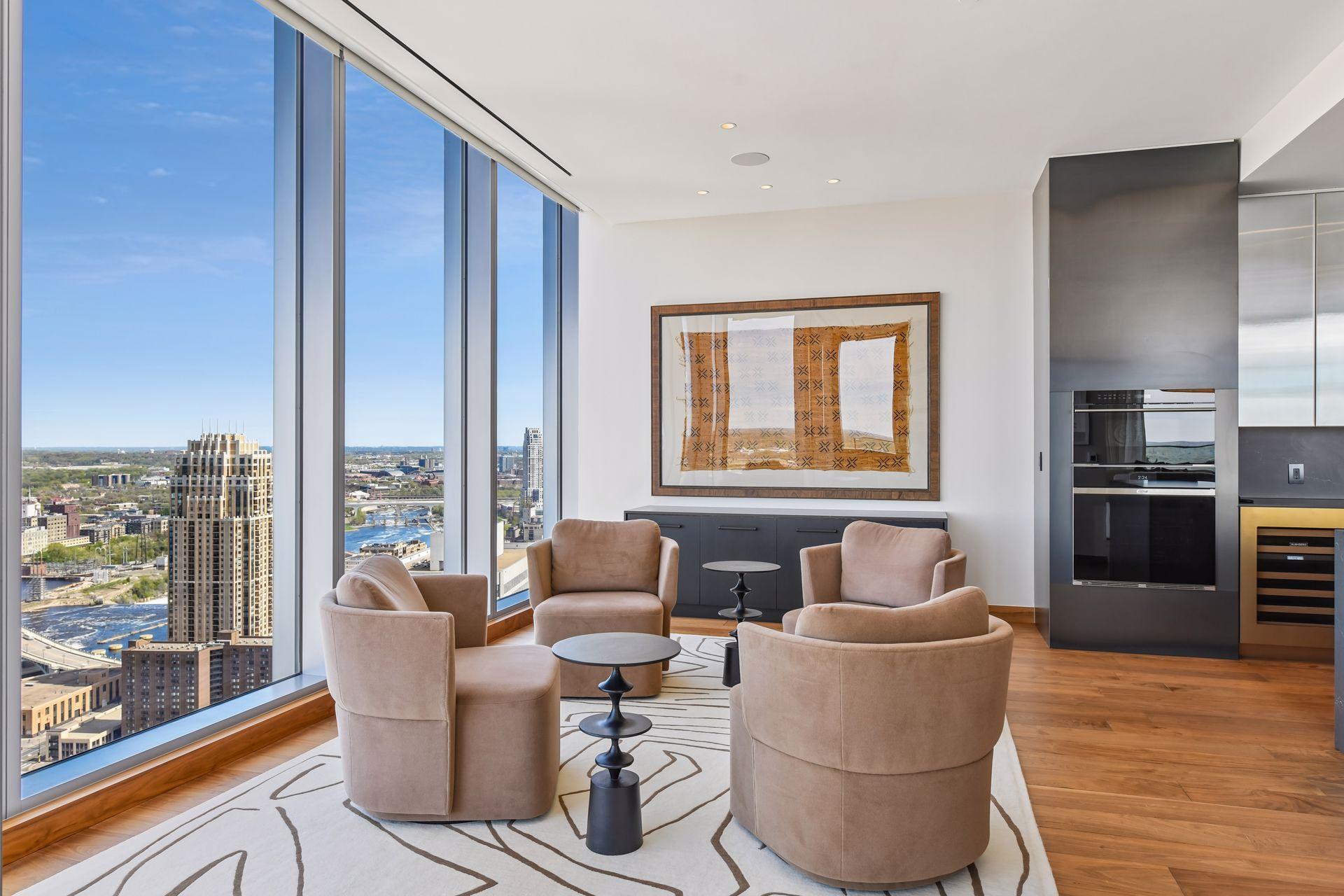 255 Hennepin Avenue 3303 Property Photo 16