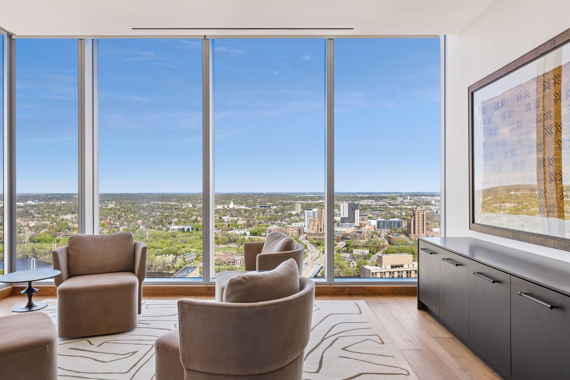 255 Hennepin Avenue 3303 Property Photo 16