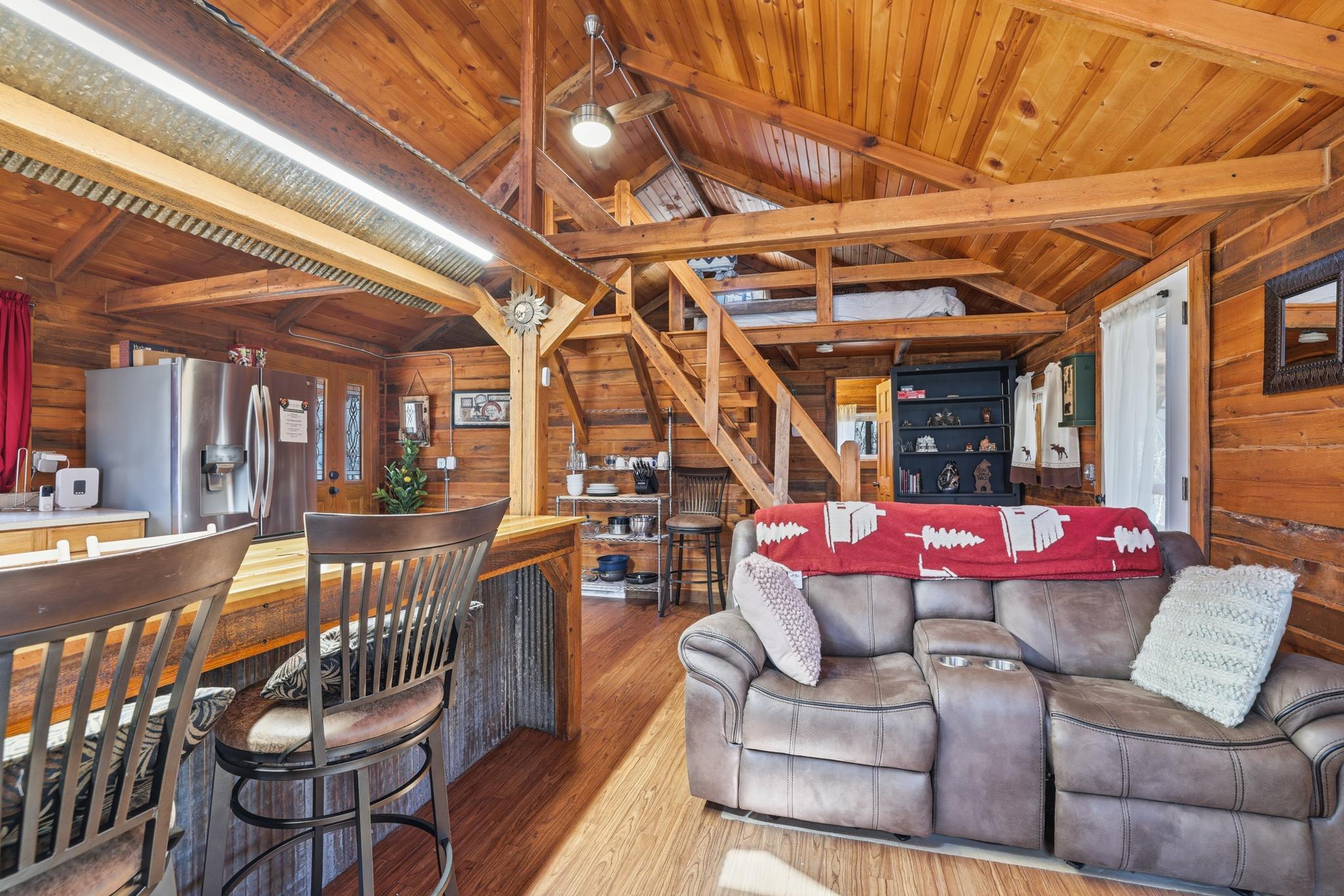 2633 Pine Lane Property Photo 18
