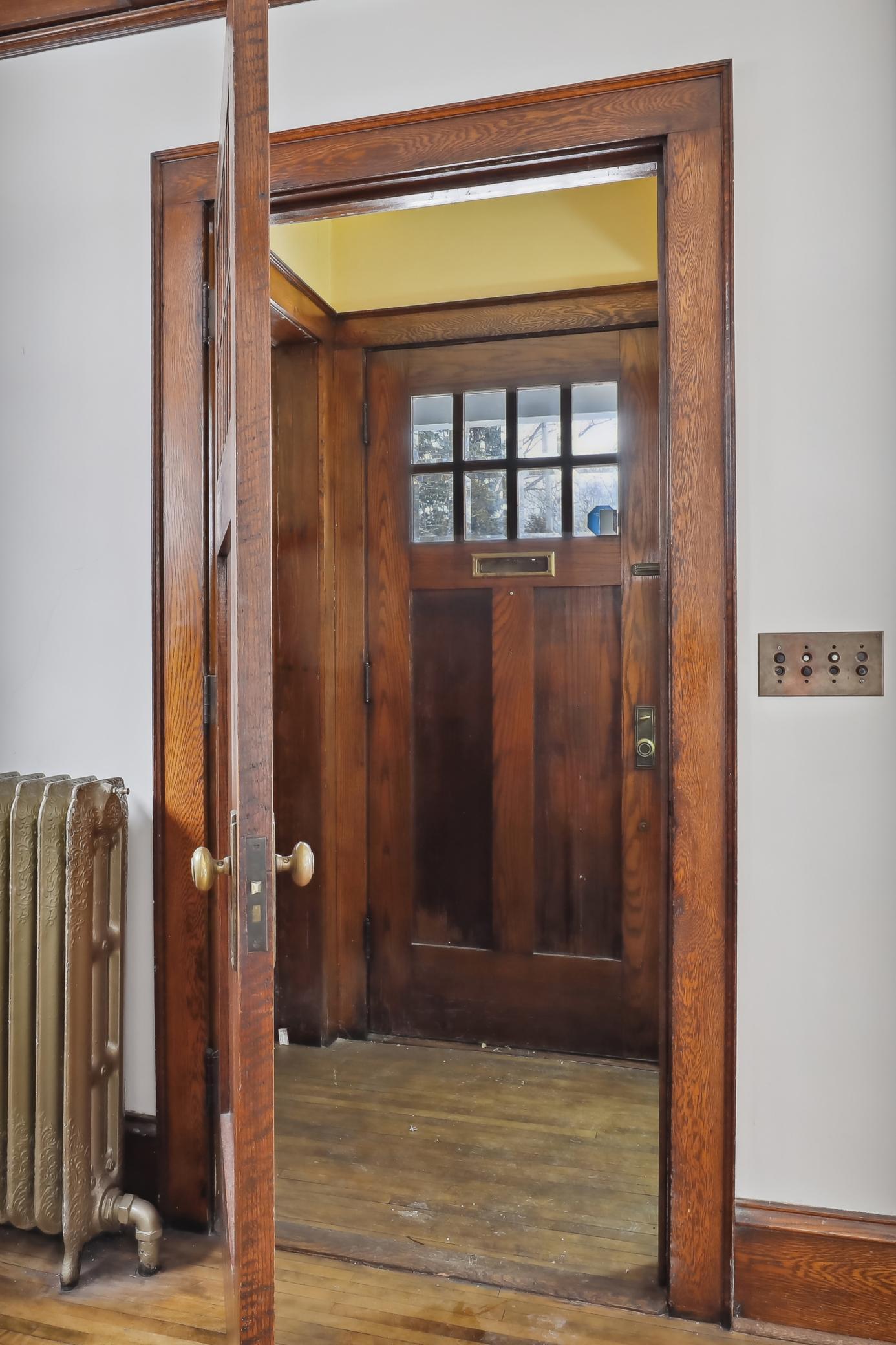 3011 W 47th Street Property Photo 3