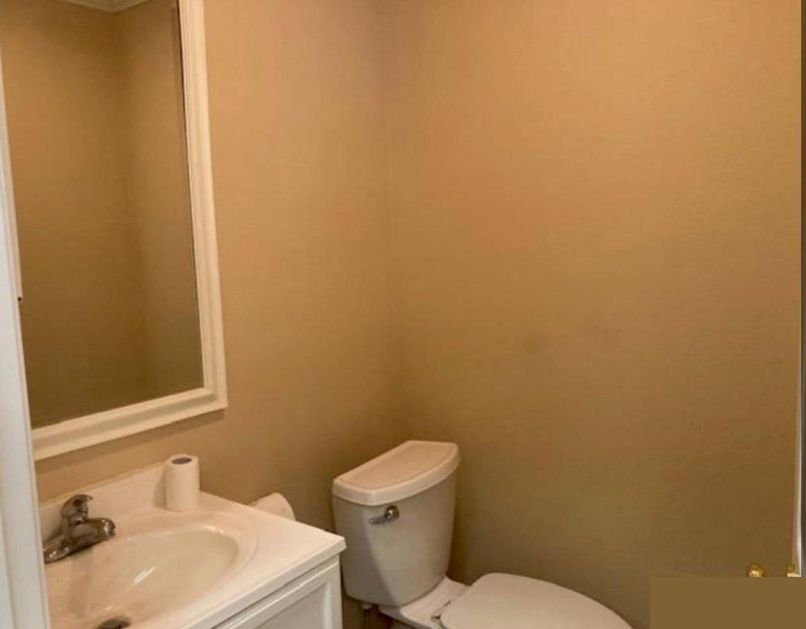 300 Pine Street Property Photo 19
