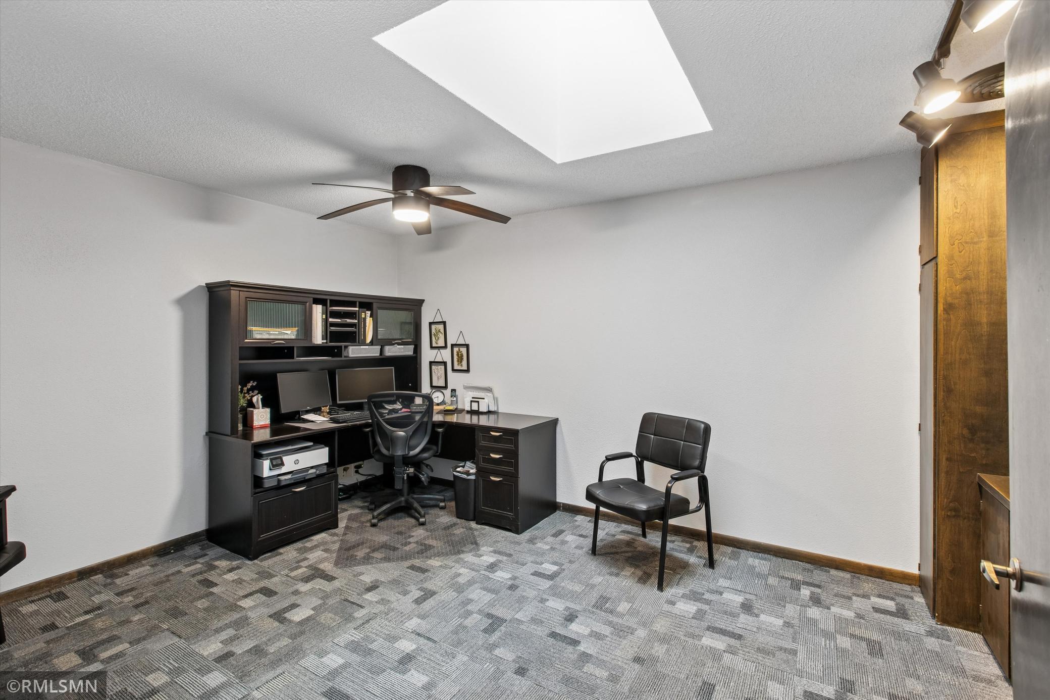 215 4th Street N Property Photo 25