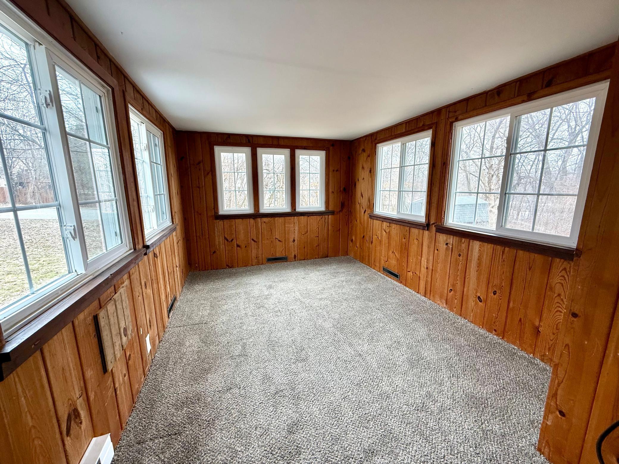 19002 Old Excelsior Boulevard Property Photo 5