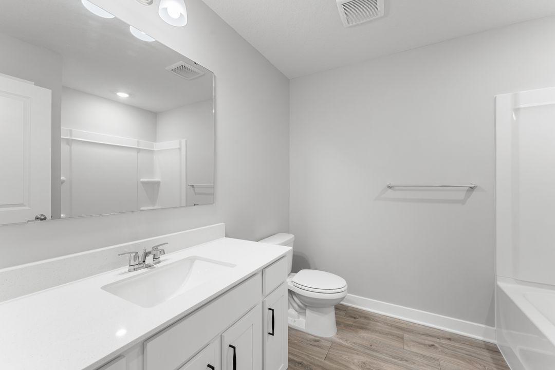 953 Huntington Way Property Photo 13